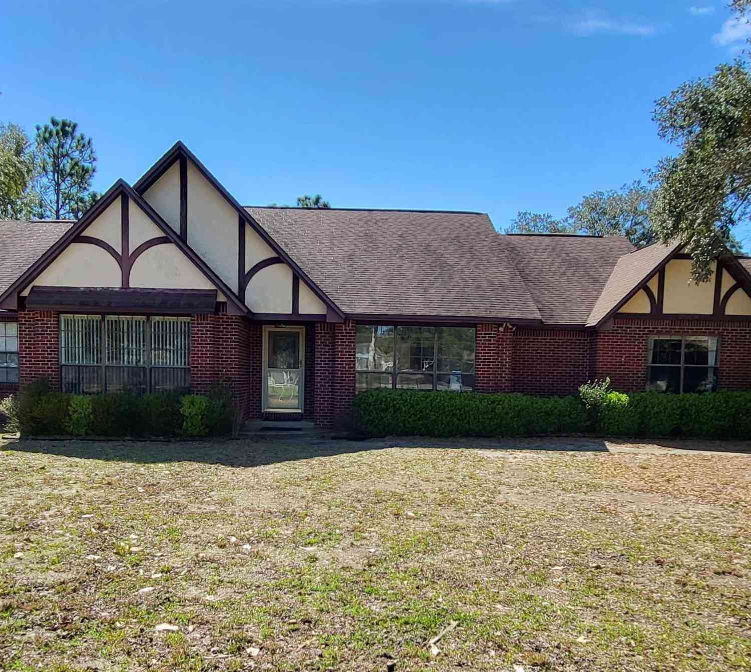Homes For Sale - 2029 Dudley Ct<br/> Navarre, FL 32566