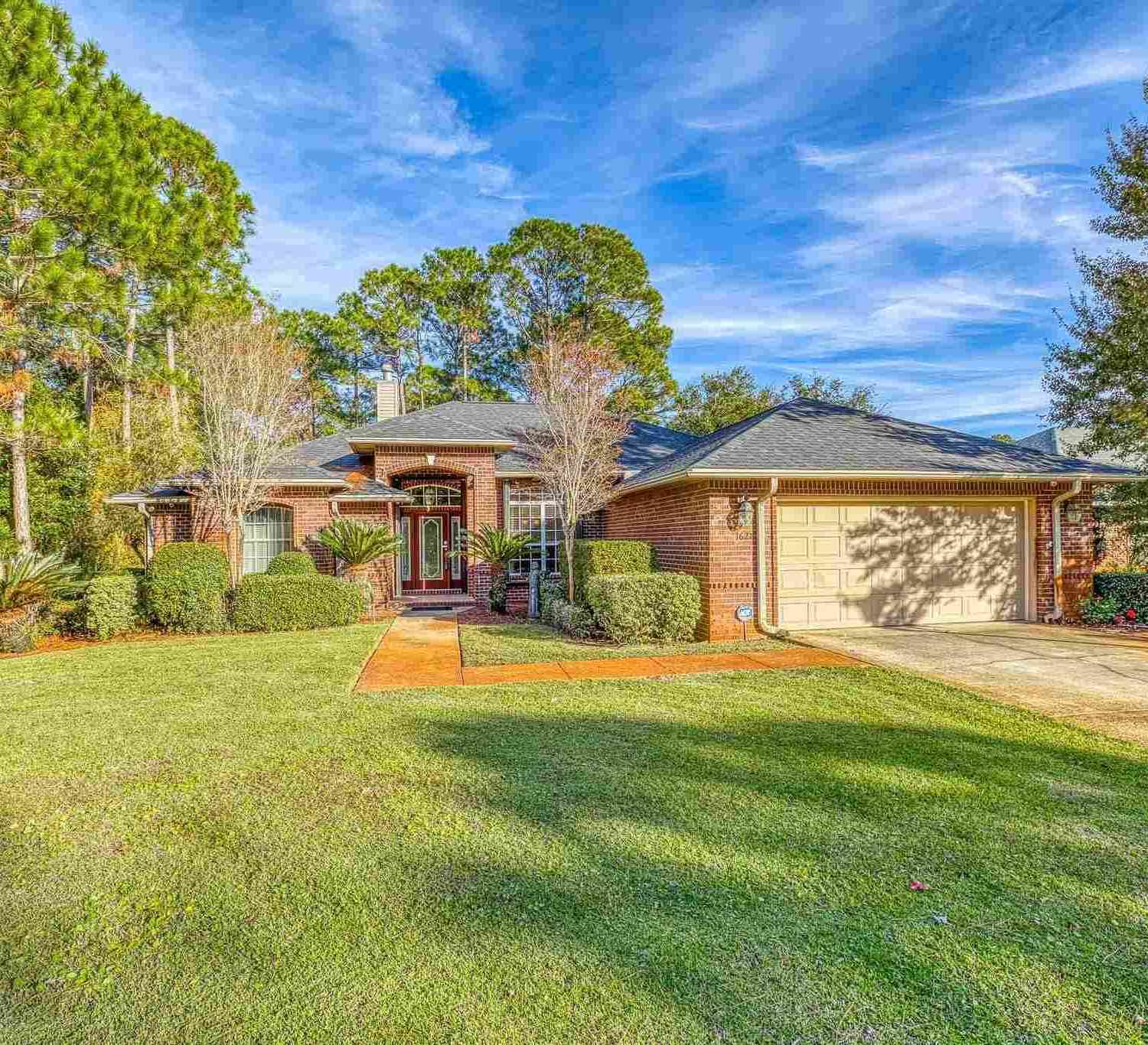 Homes For Sale - 1628 Champagne Ave<br/> Gulf Breeze, FL 32563