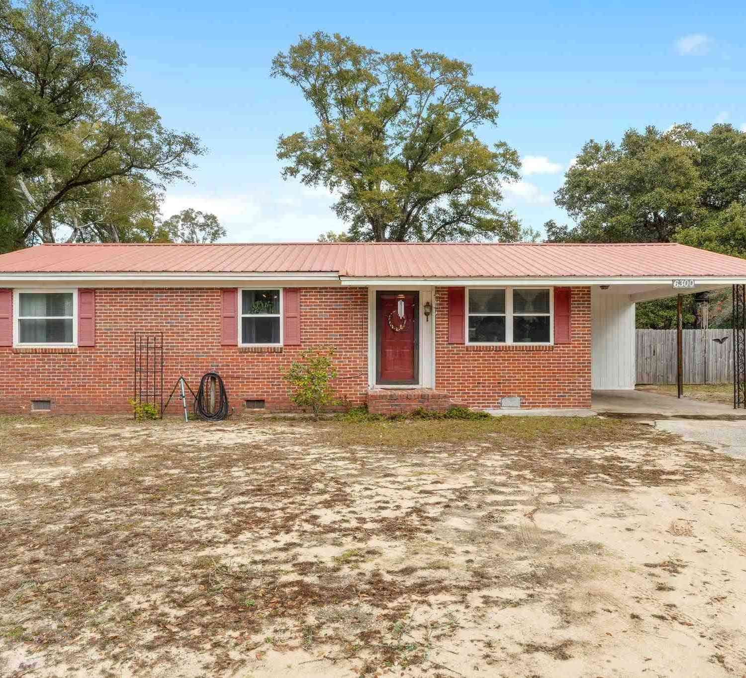 Homes For Sale - 6300 W La Rua St<br/> Pensacola, FL 32506