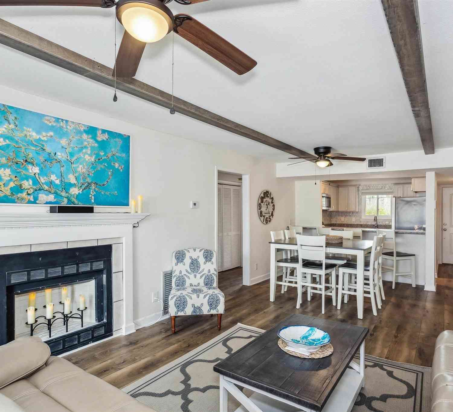 Condo For Sale - 14100 River Rd #128 B<br/> Pensacola, FL 32507