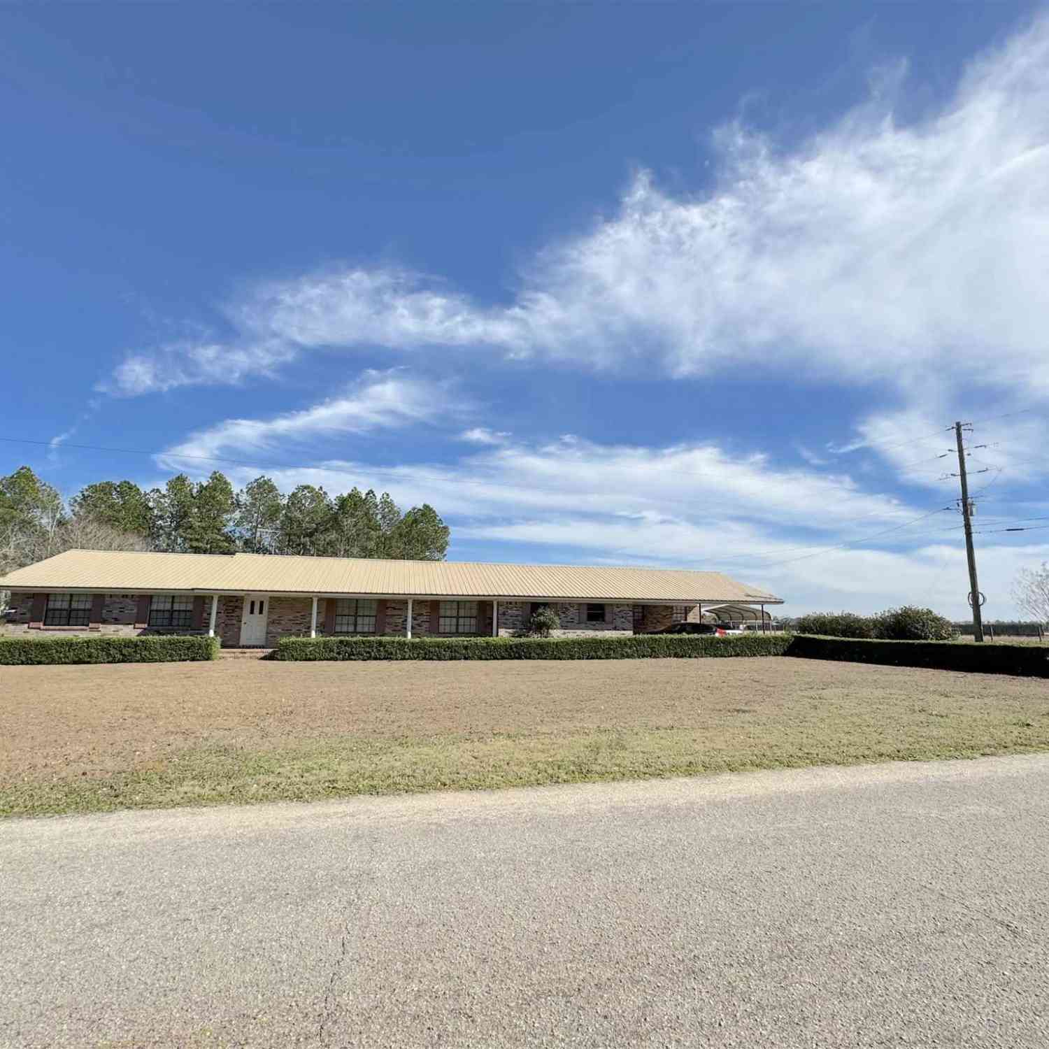 Homes For Sale - 2100 Cobbtown Rd<br/> Jay, FL 32565