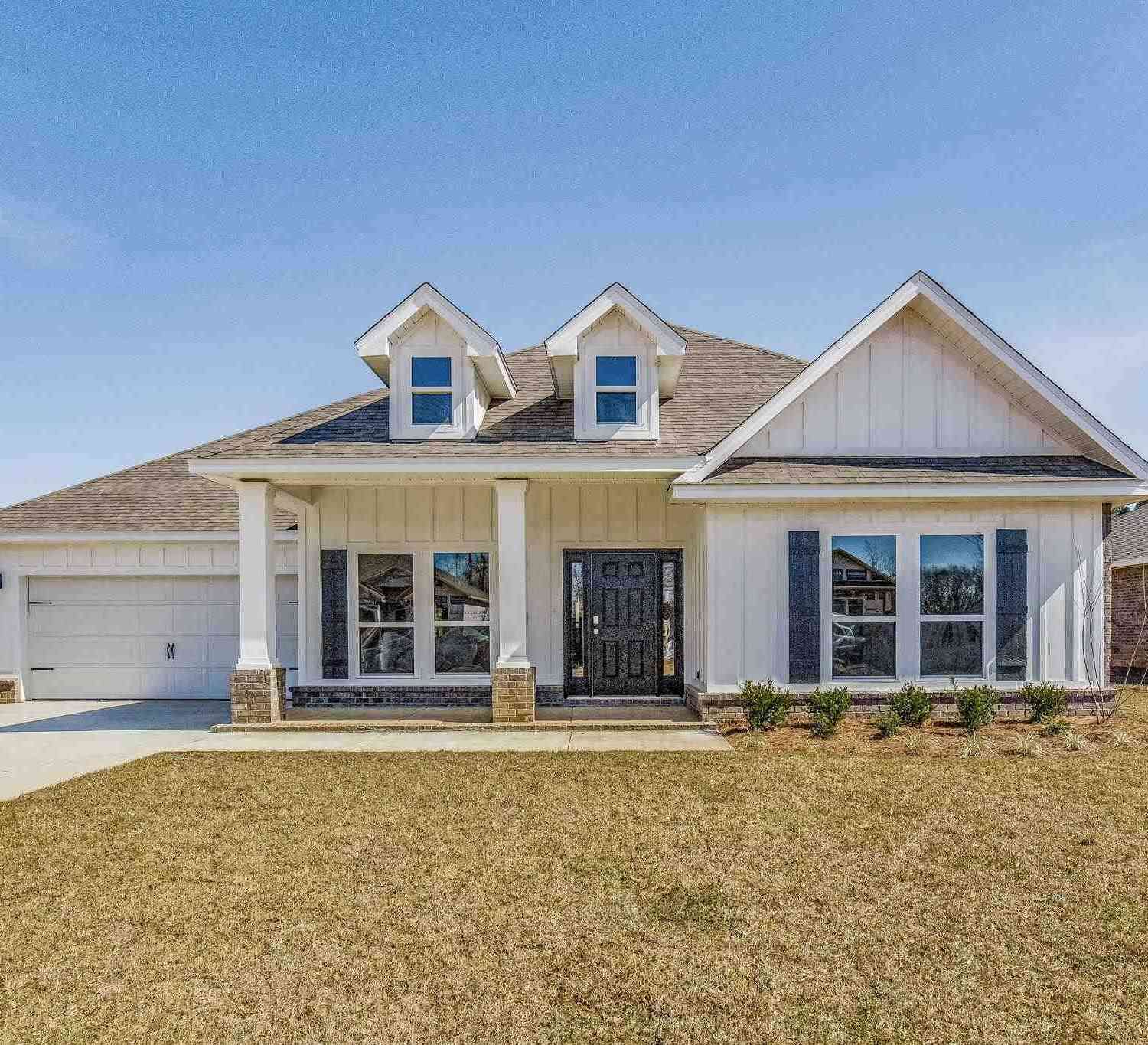 Homes For Sale - 305 Connie Way<br/> Cantonment, FL 32533