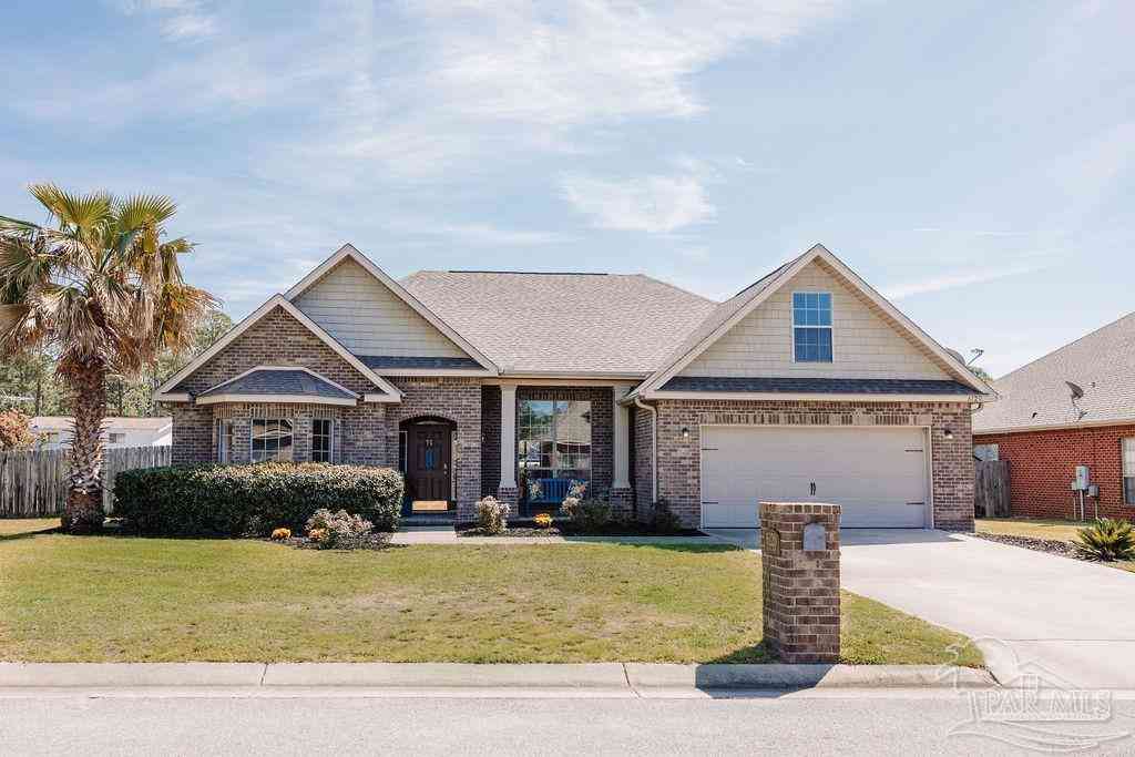 Homes For Sale - 6120 Marie Dr<br/> Gulf Breeze, FL 32563