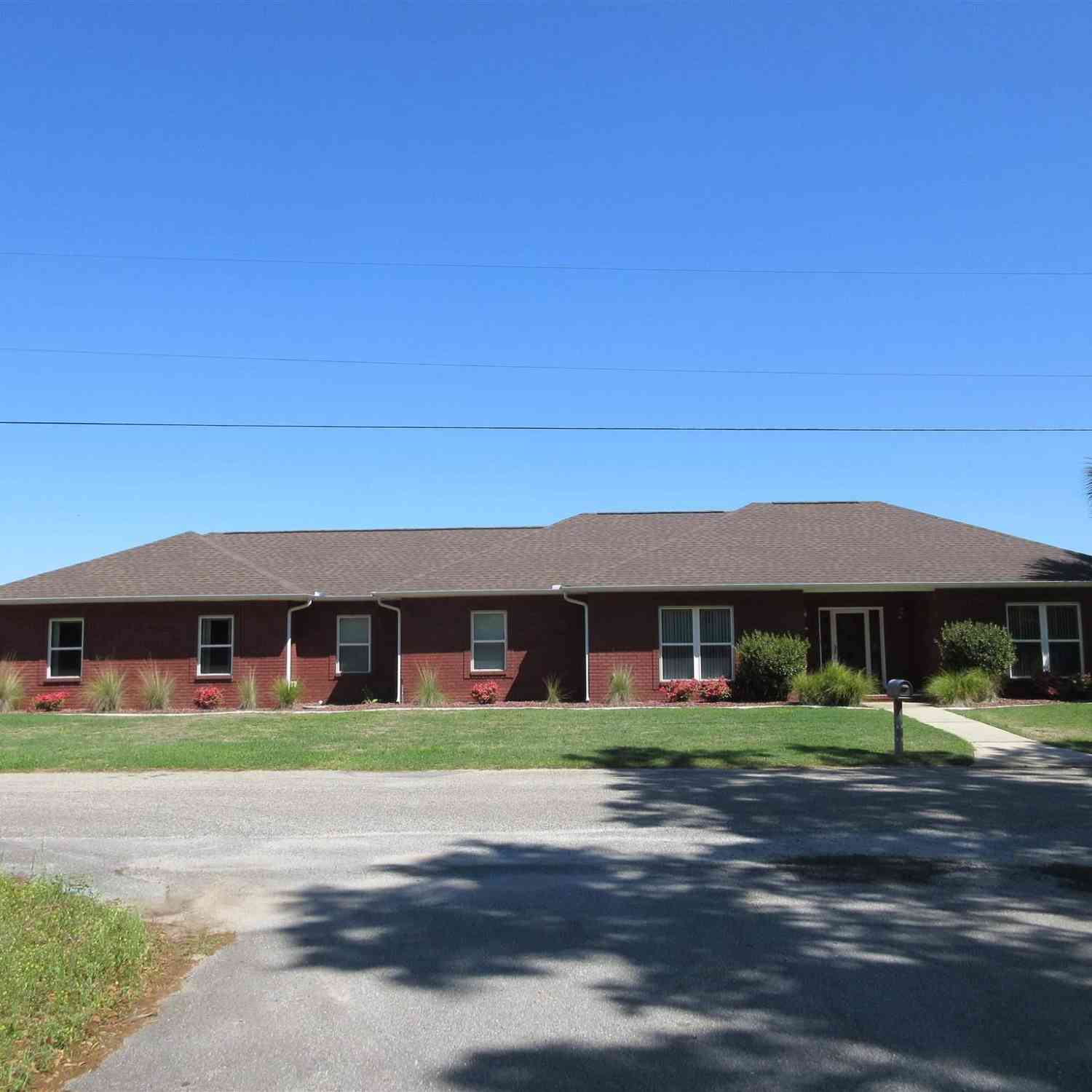 Homes For Sale - 5304 San Miguel St<br/> Milton, FL 32583