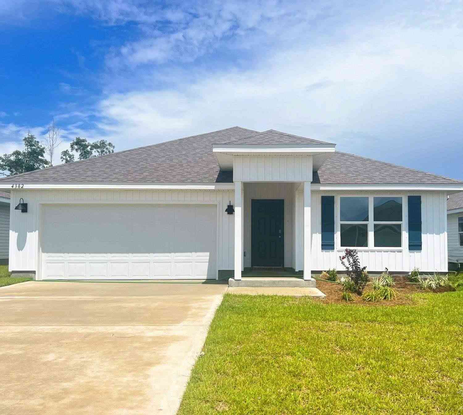 Homes For Sale - 4382 White Birch Ct<br/> Pace, FL 32571