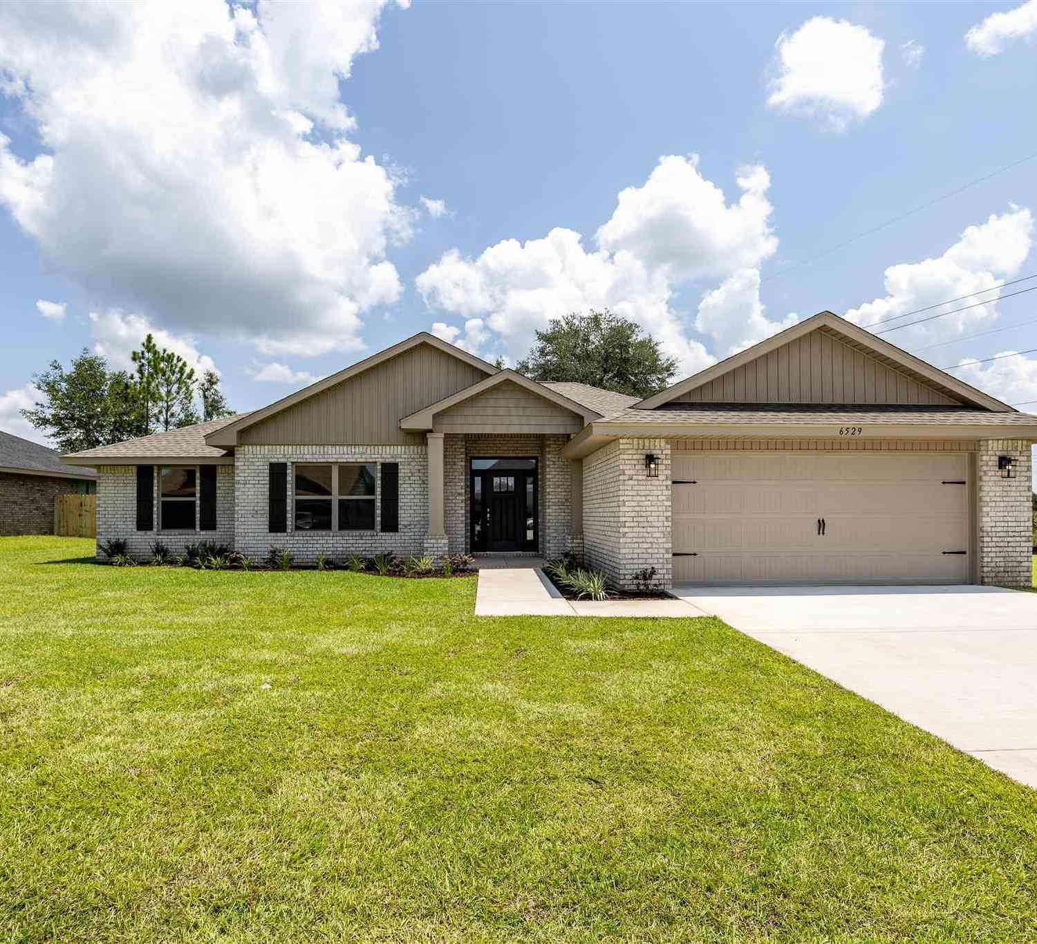 Homes For Sale - 6529 Benelli Dr<br/> Milton, FL 32570