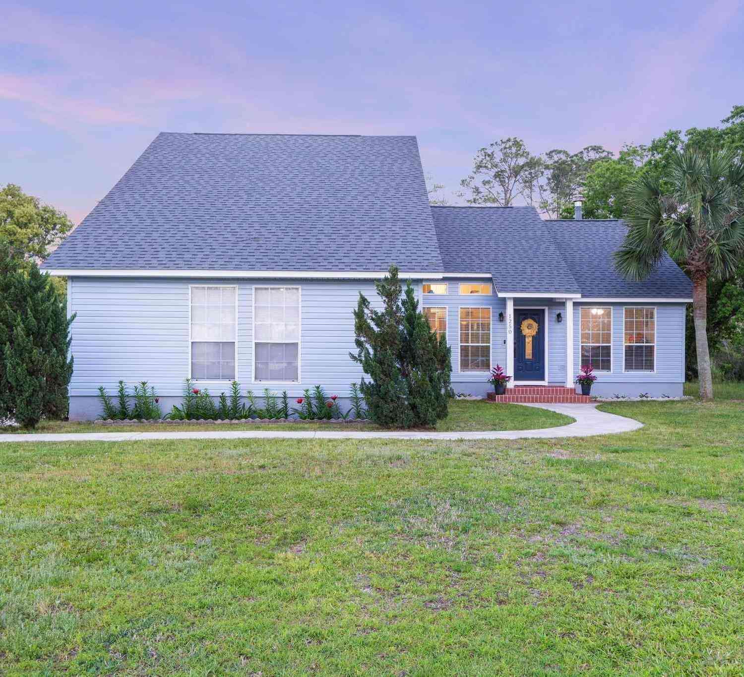 Homes For Sale - 1250 La Paz St<br/> Pensacola, FL 32506