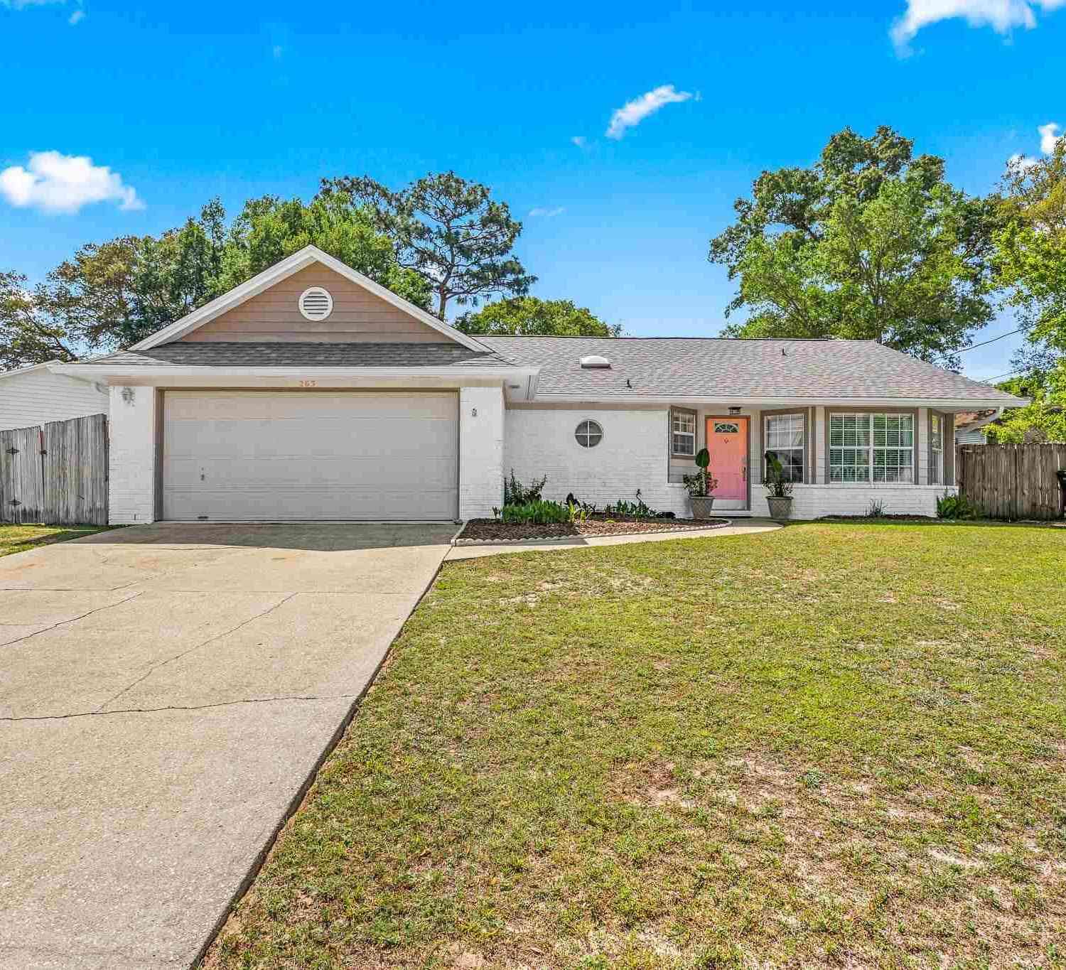 Homes For Sale - 263 Bobwhite Dr<br/> Pensacola, FL 32514