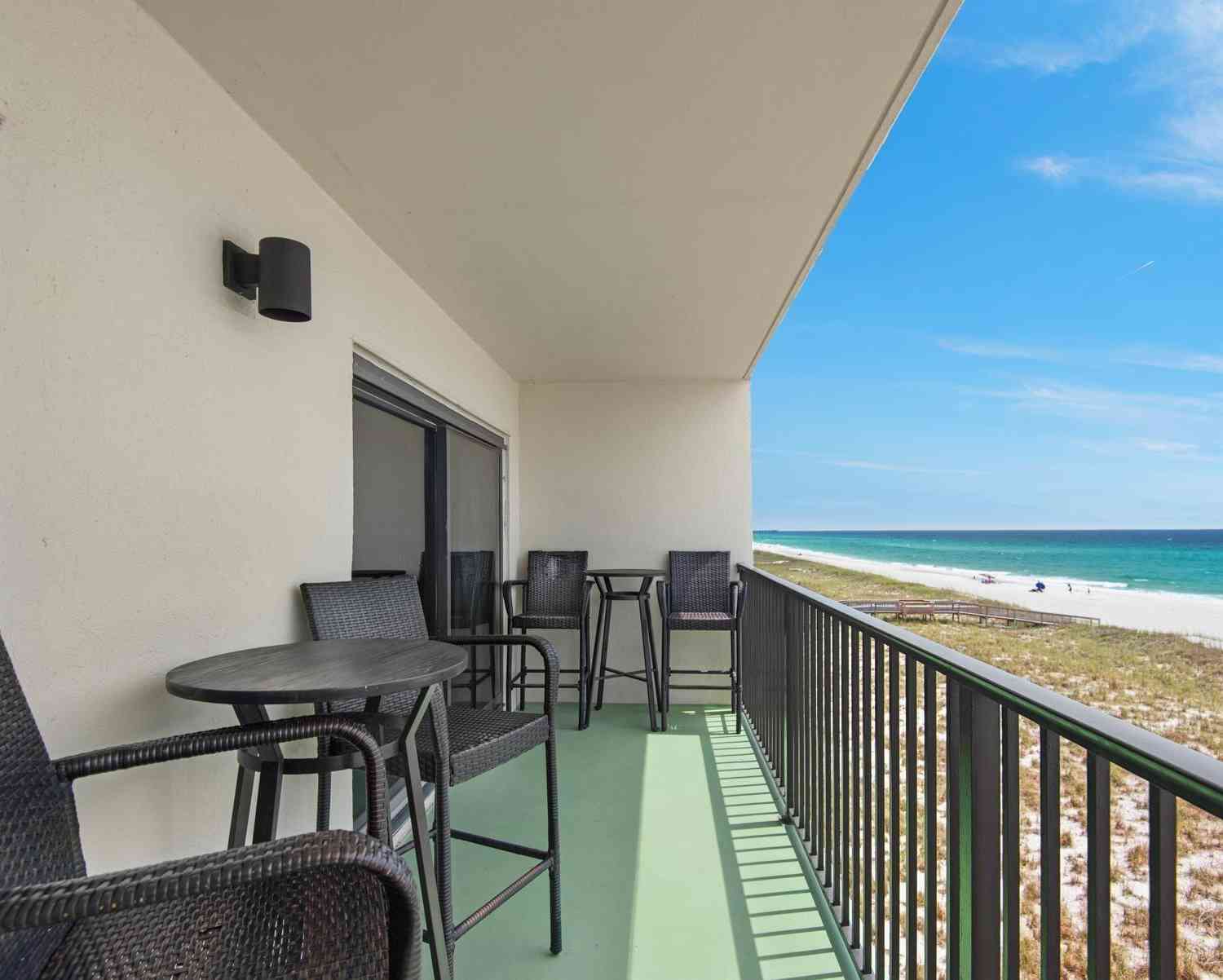 Condo For Sale - 7979 Gulf Blvd #133<br/> Navarre Beach, FL 32566