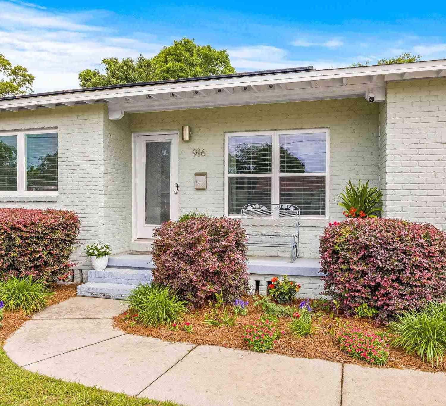 Homes For Sale - 916 E Hayes St<br/> Pensacola, FL 32503