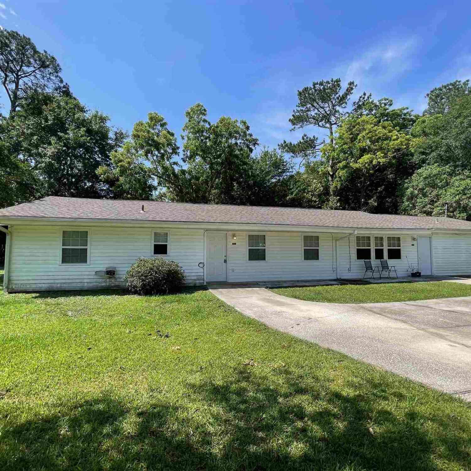 Multifamily For Rent - 5835 Santa Monica St<br/> Milton, FL 32583