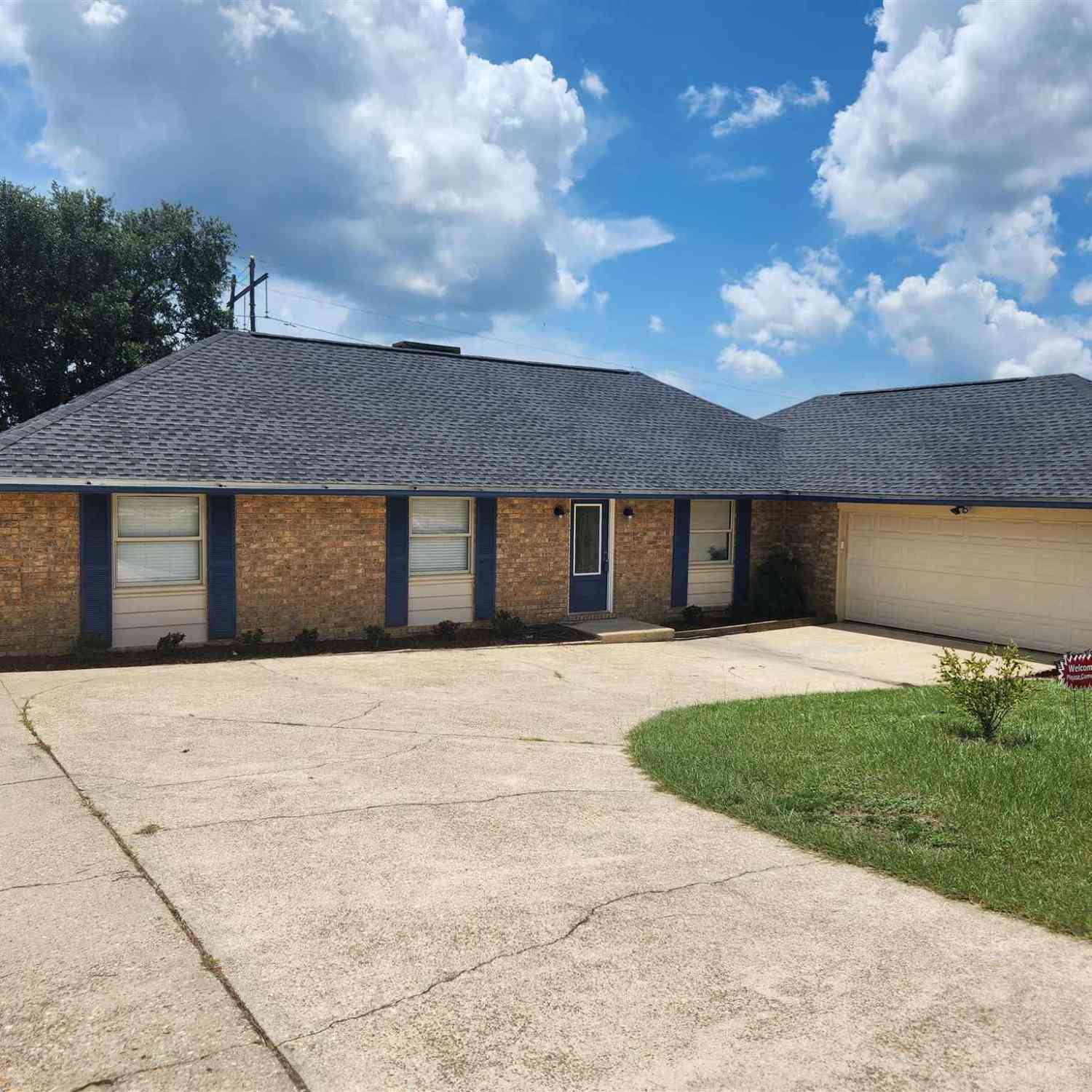Homes For Sale - 2541 Tomlinson Rd<br/> Pensacola, FL 32526