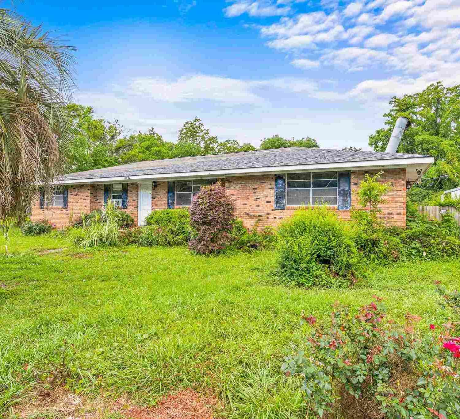 Homes For Sale - 4451 Bridget Ln<br/> Pensacola, FL 32526
