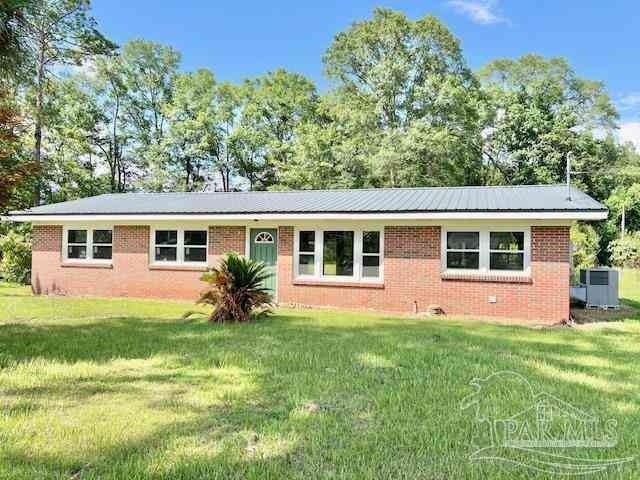 Homes For Sale - 404 W Craig St<br/> Atmore, AL 36502