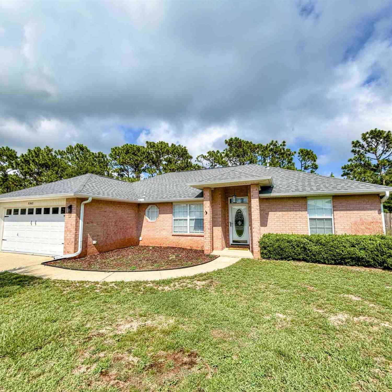 Homes For Sale - 5365 Keel Dr<br/> Pensacola, FL 32507