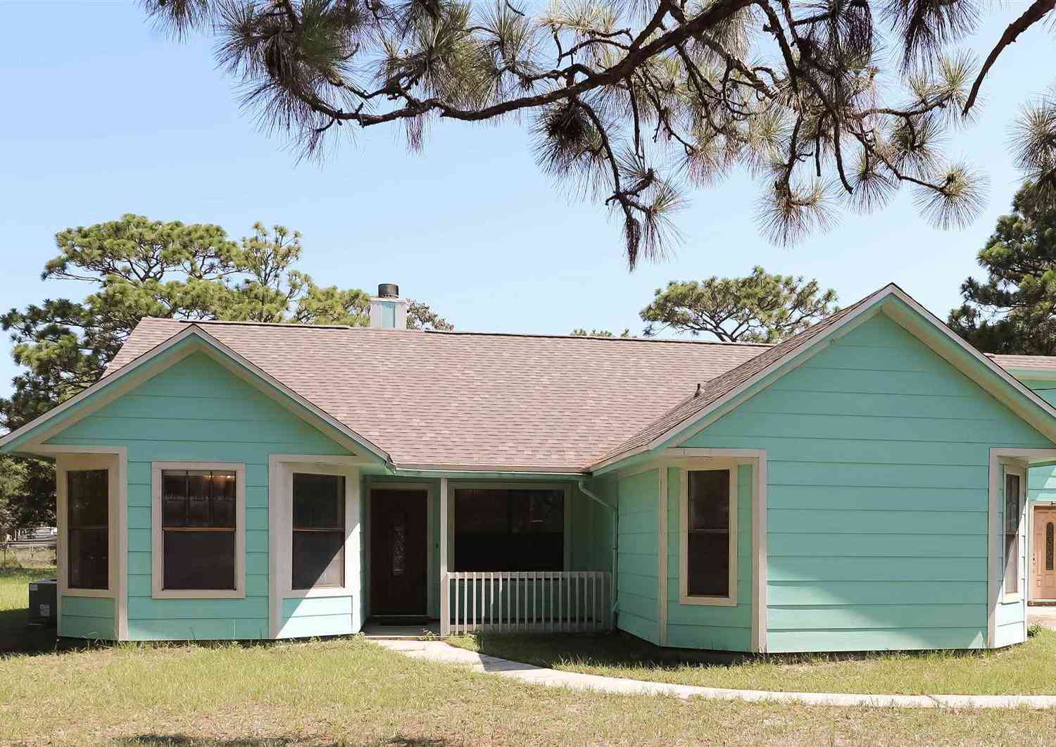 Homes For Sale - 9126 Timber Ln<br/> Navarre, FL 32566