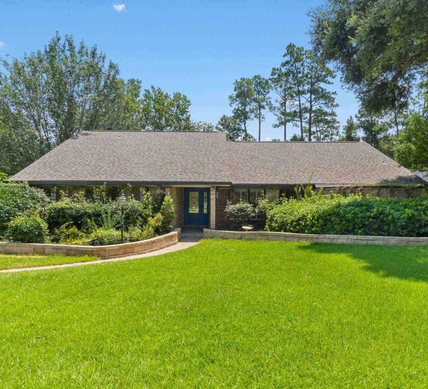 Homes For Sale - 9700 Creek Bridge Cir<br/> Pensacola, FL 32514