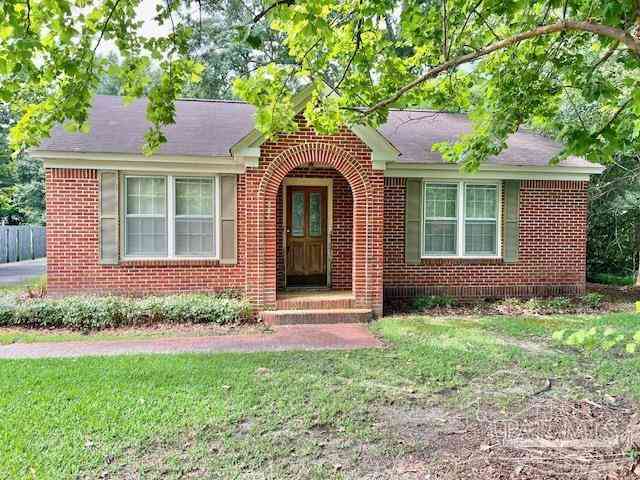 Homes For Sale - 905 E Horner St<br/> Atmore, AL 36502