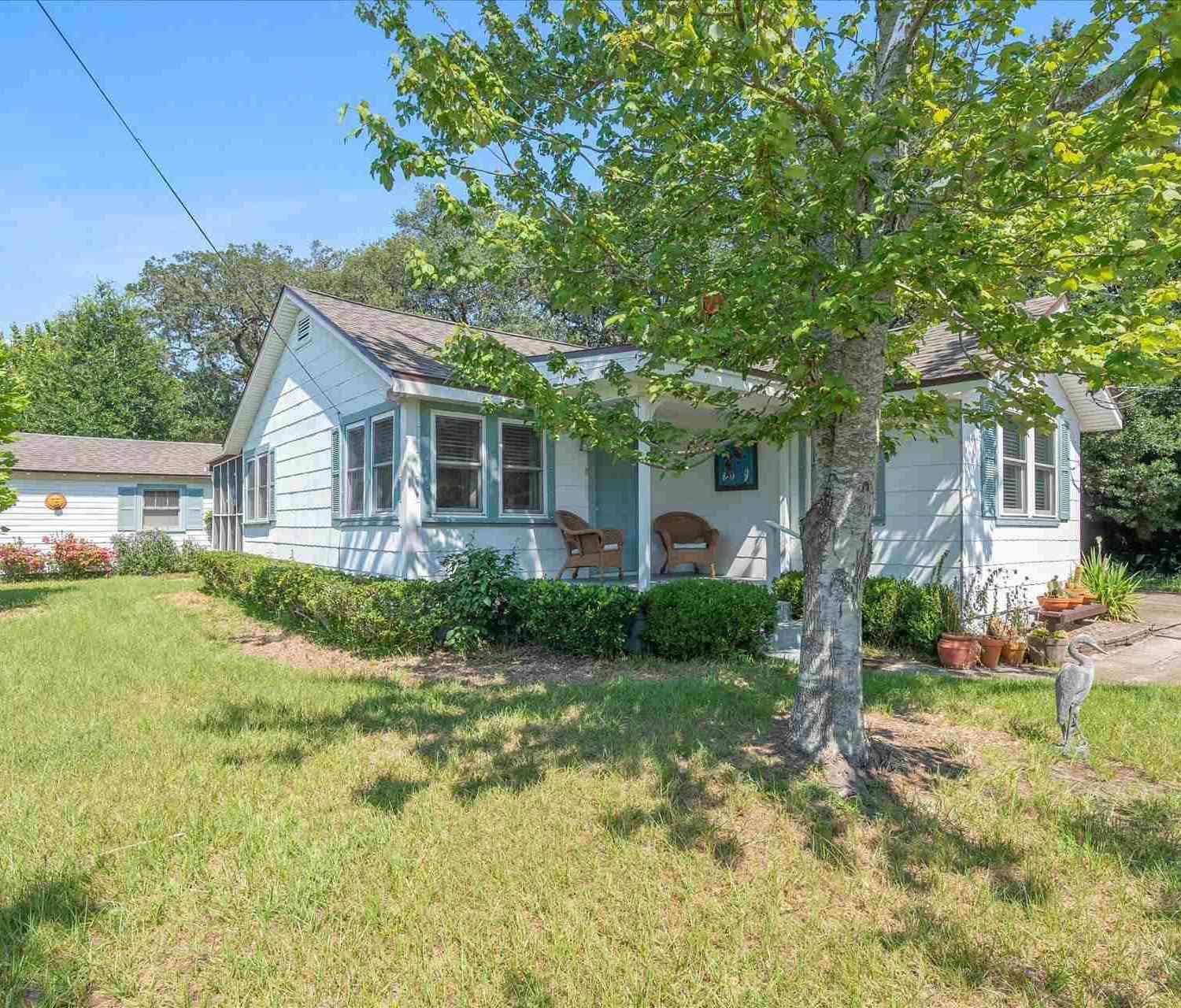 Homes For Sale - 851 S K St<br/> Pensacola, FL 32502