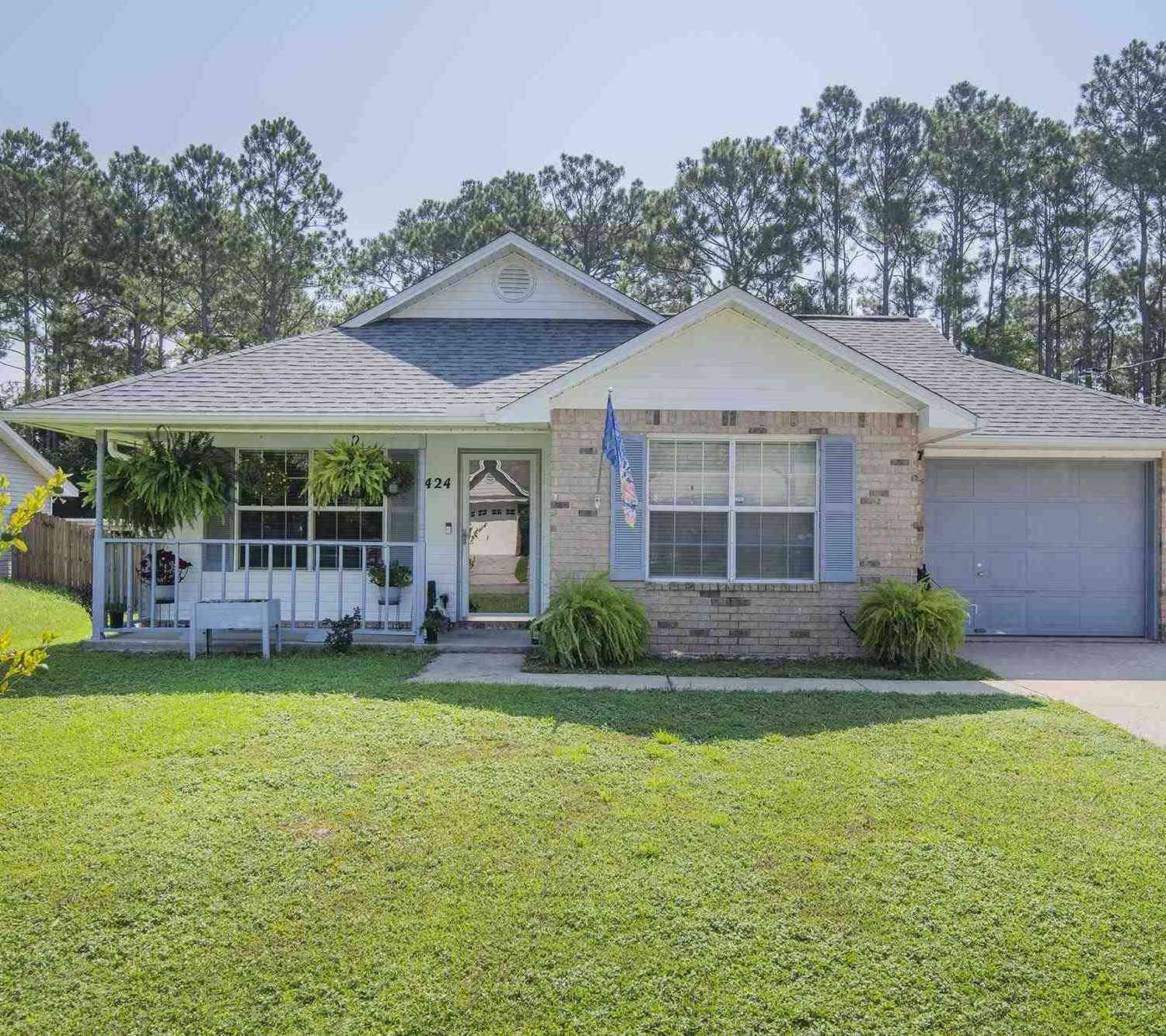 Homes For Sale - 424 Peppertree Tr<br/> Pensacola, FL 32506