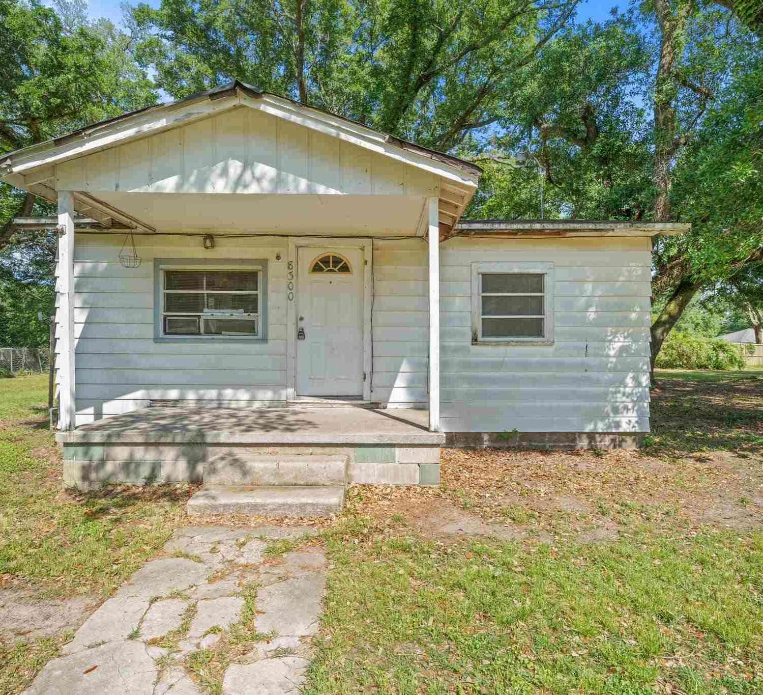 Homes For Sale - 8300 Durand Ave<br/> Escambia County, Pensacola, FL 32534