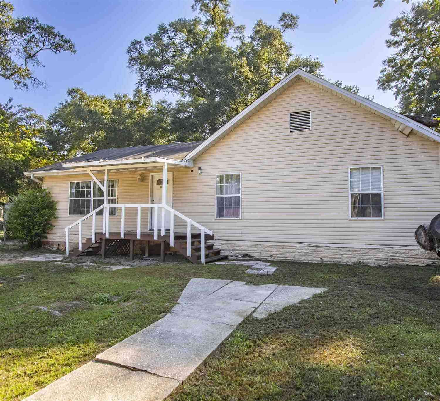Homes For Sale - 908 N 77th Ave #A<br/> Pensacola, FL 32506