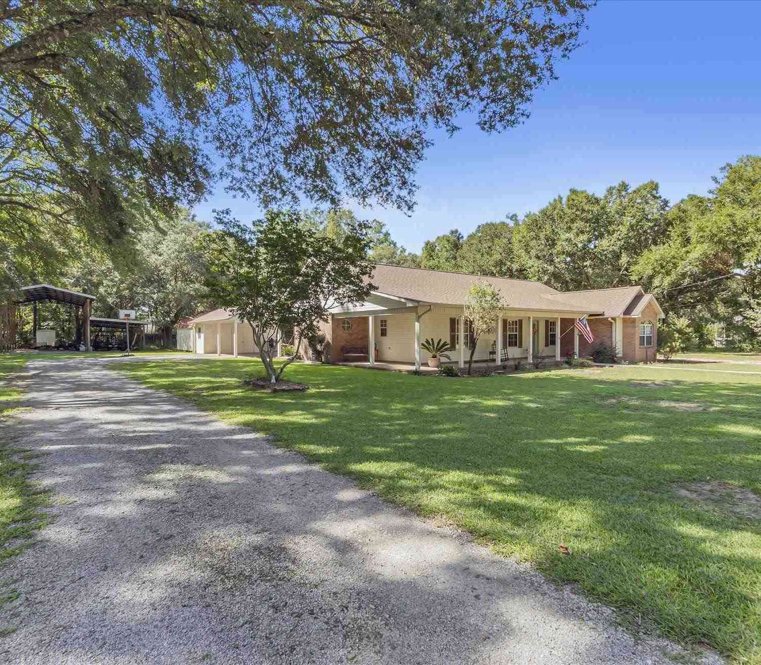 Homes For Sale - 3469 Luther Fowler Rd<br/> Pace, FL 32571