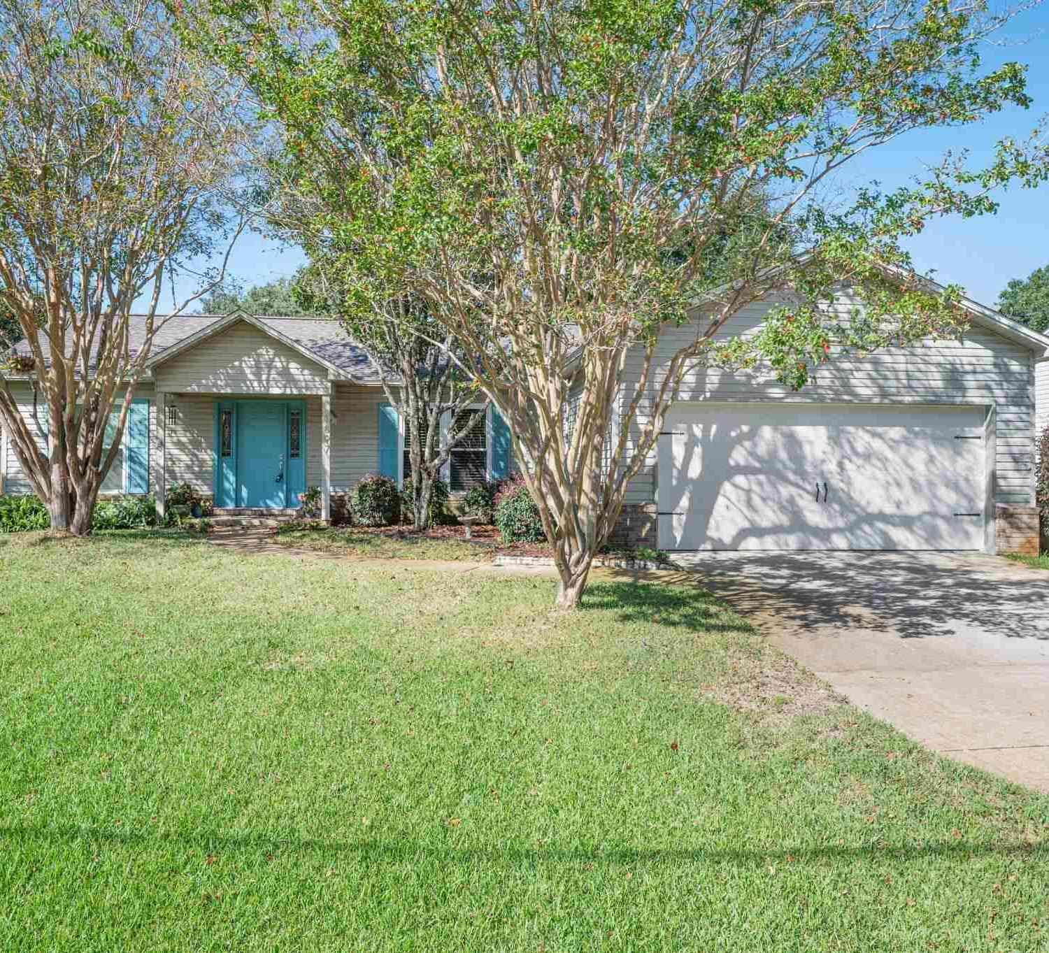 Homes For Sale - 1897 Abercrombie Rd<br/> Gulf Breeze, FL 32563