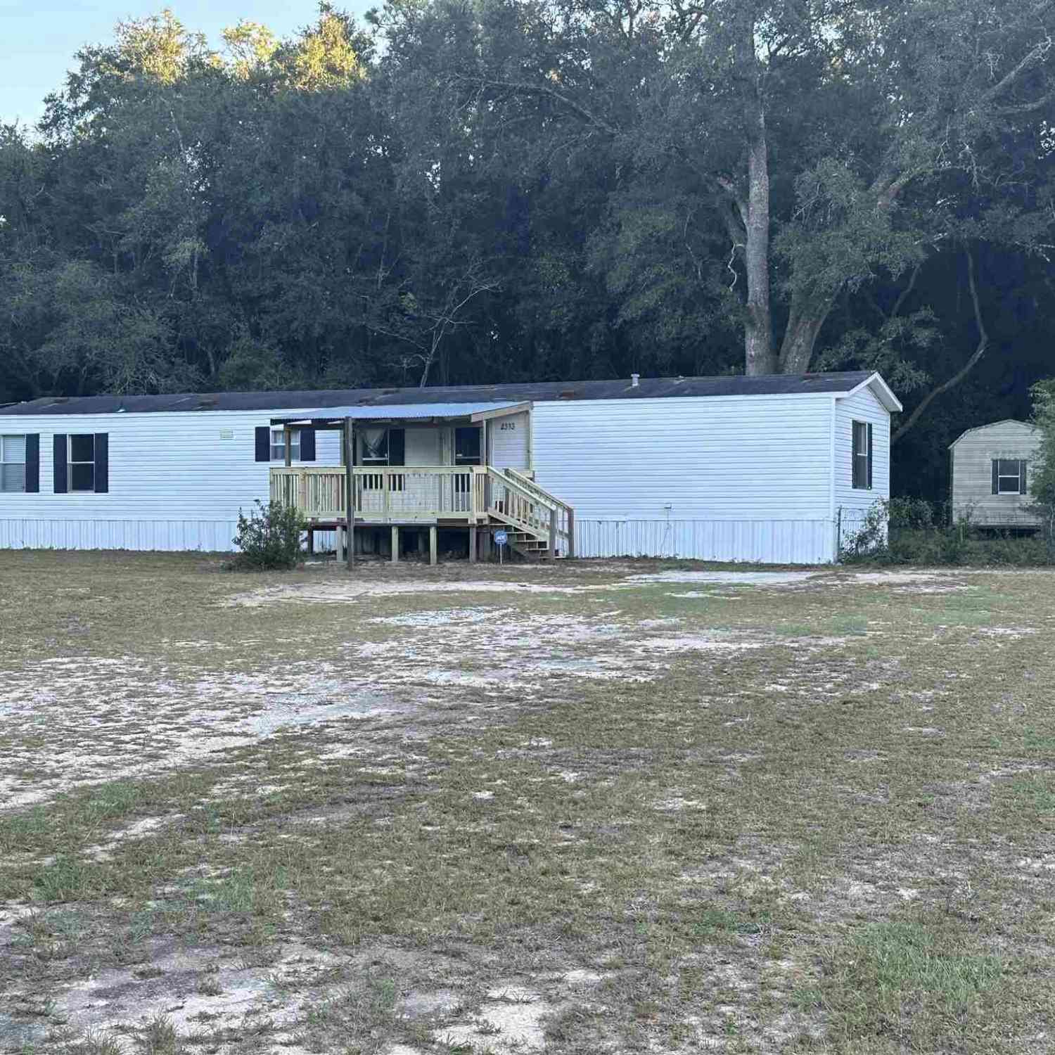 Mobile Home For Sale - 4333 Kelley Rd<br/> Milton, FL 32583