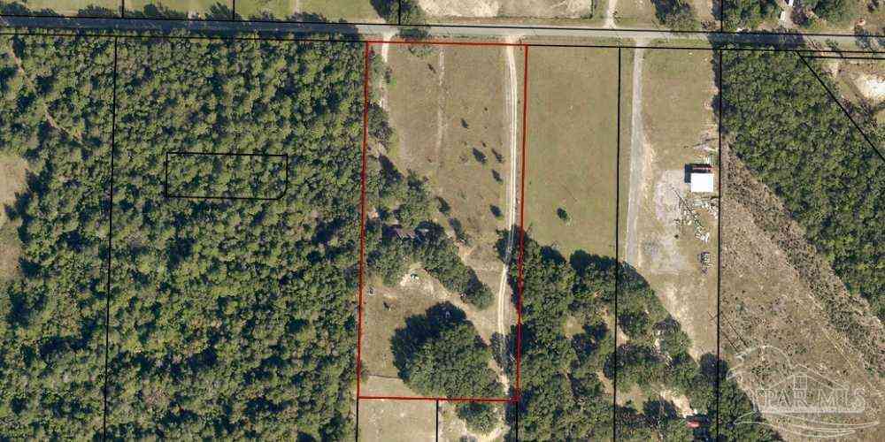Homes For Sale - 8905 Fortune Rd<br/> Milton, FL 32583