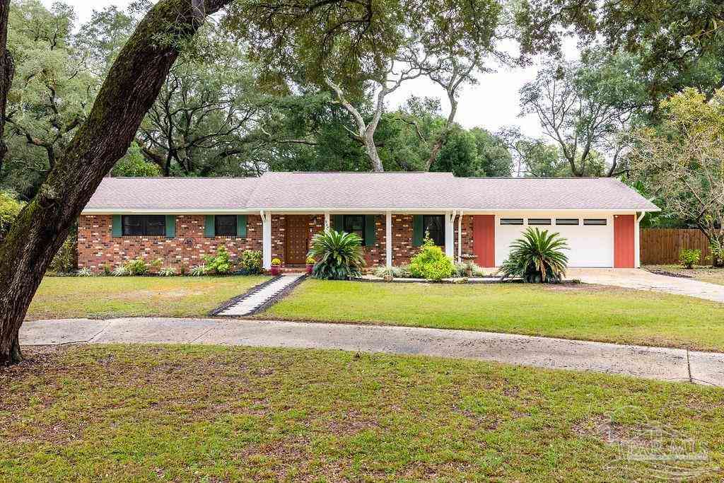 Homes For Sale - 1904 N 61st Ave<br/> Pensacola, FL 32506