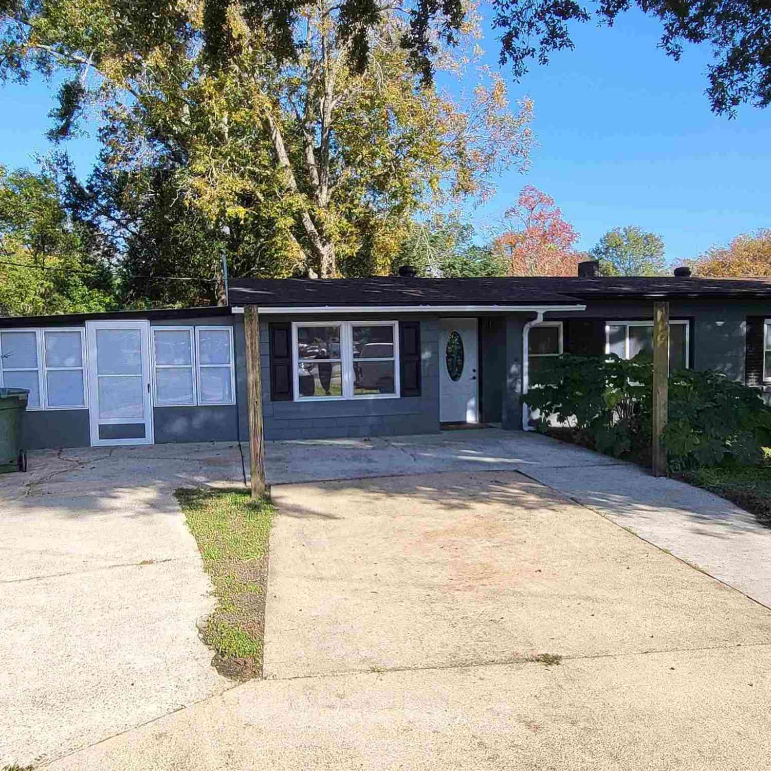 Homes For Sale - 1300 N 49th Ave<br/> Pensacola, FL 32506