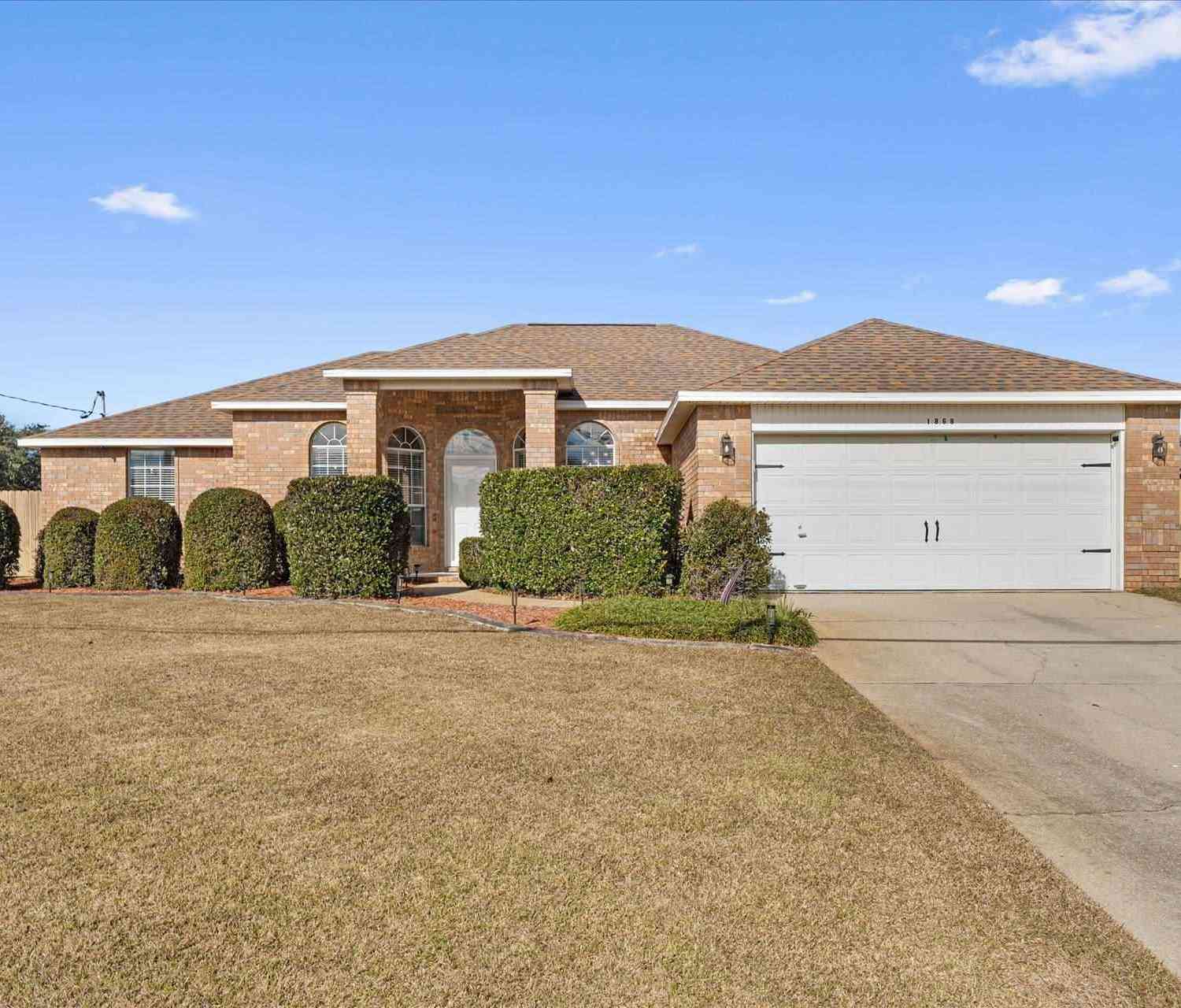 Homes For Sale - 1868 Alfred Blvd<br/> Navarre, FL 32566