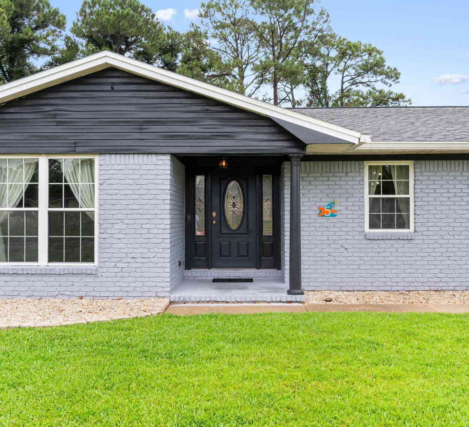 Homes For Sale - 5 Pueblo Dr<br/> Pensacola, FL 32507