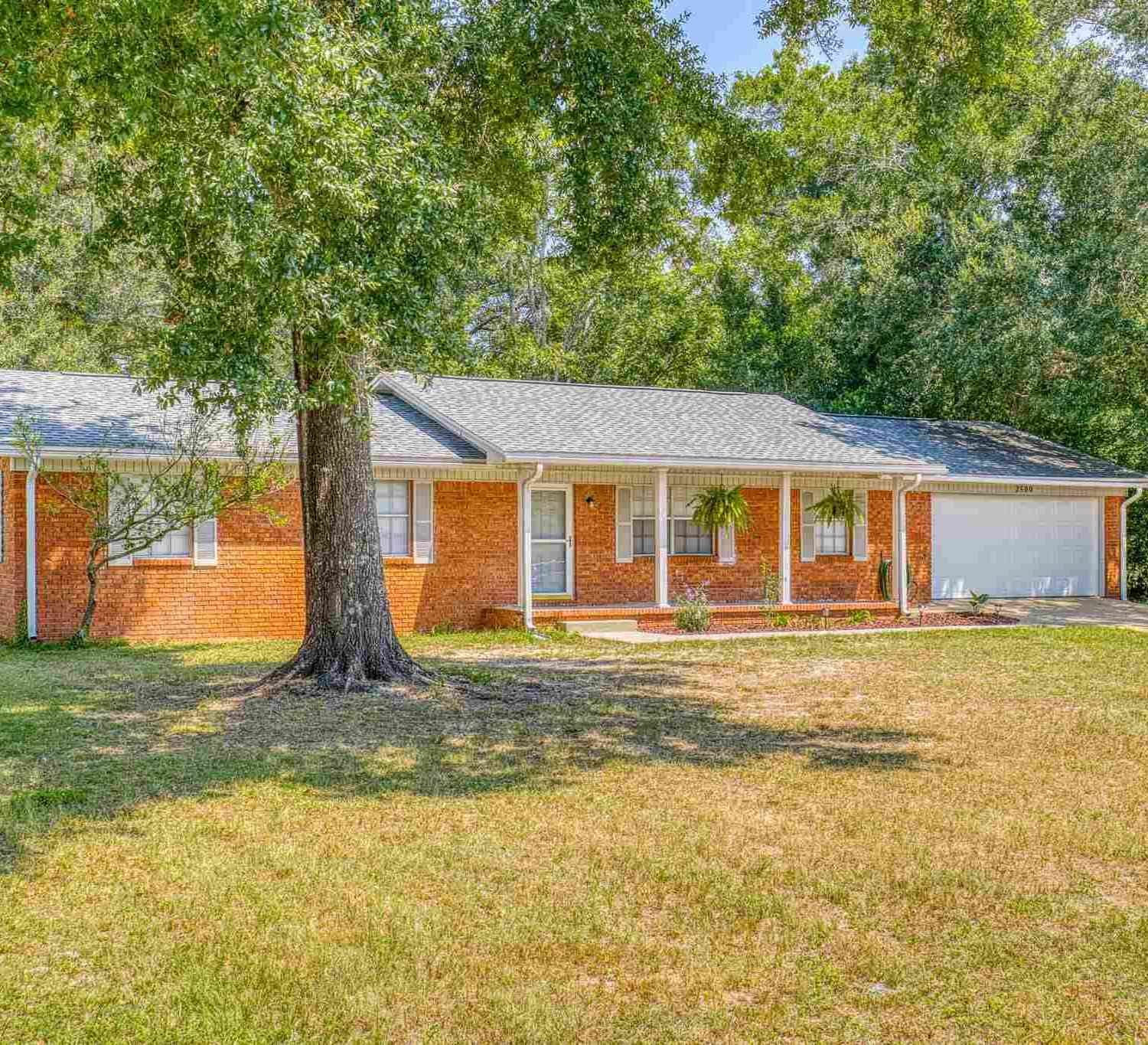 Homes For Sale - 2500 Inda Ave<br/> Pensacola, FL 32526