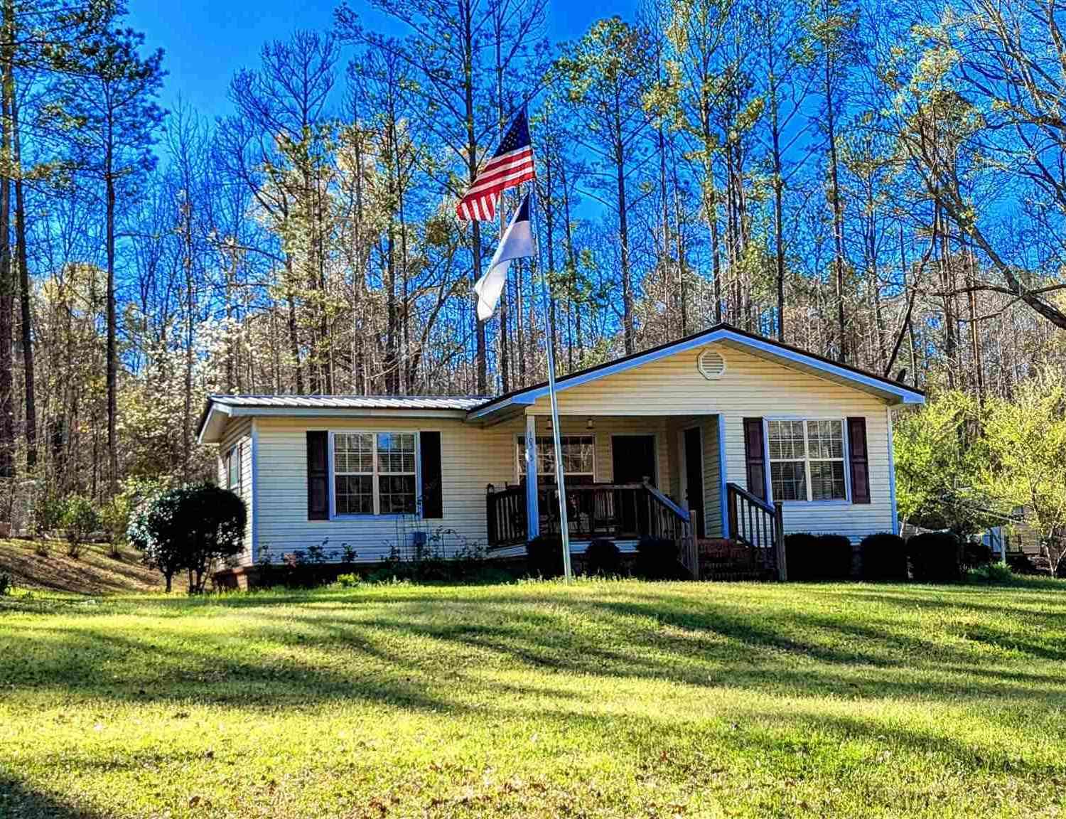 Homes For Sale - 10505 Hwy 17<br/> Gilbertown, AL 36908