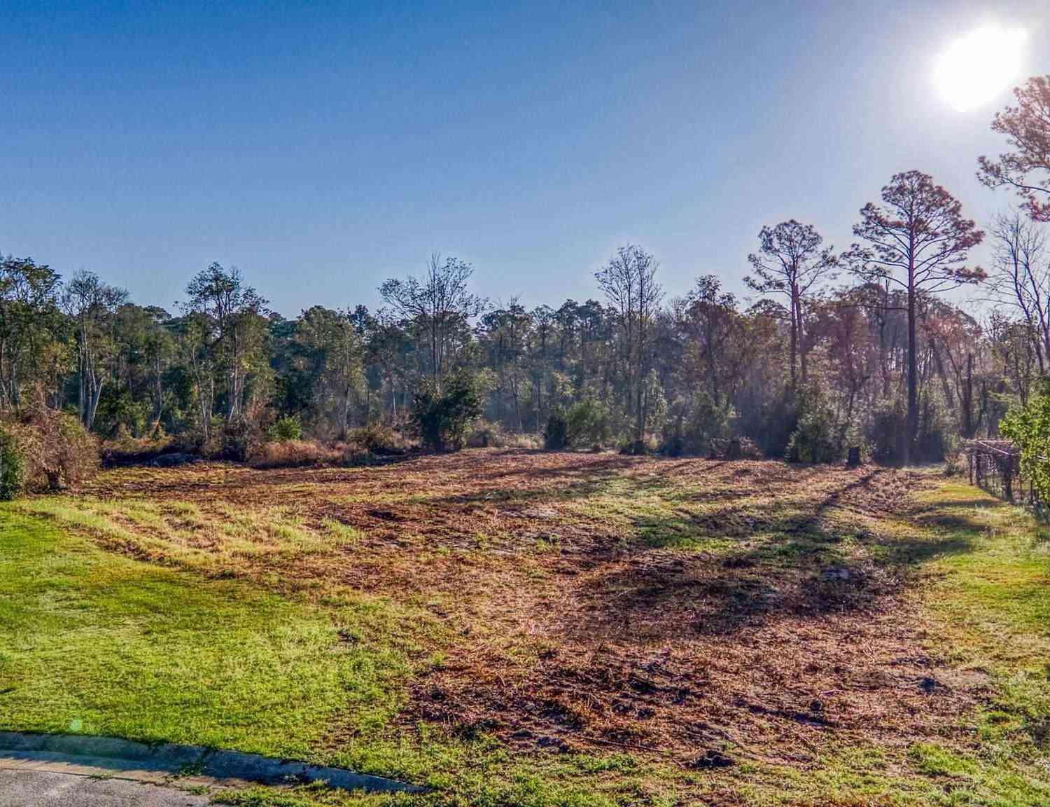 Vacant Land For Sale - 2110 Karlburg Dr<br/> Pensacola, FL 32506