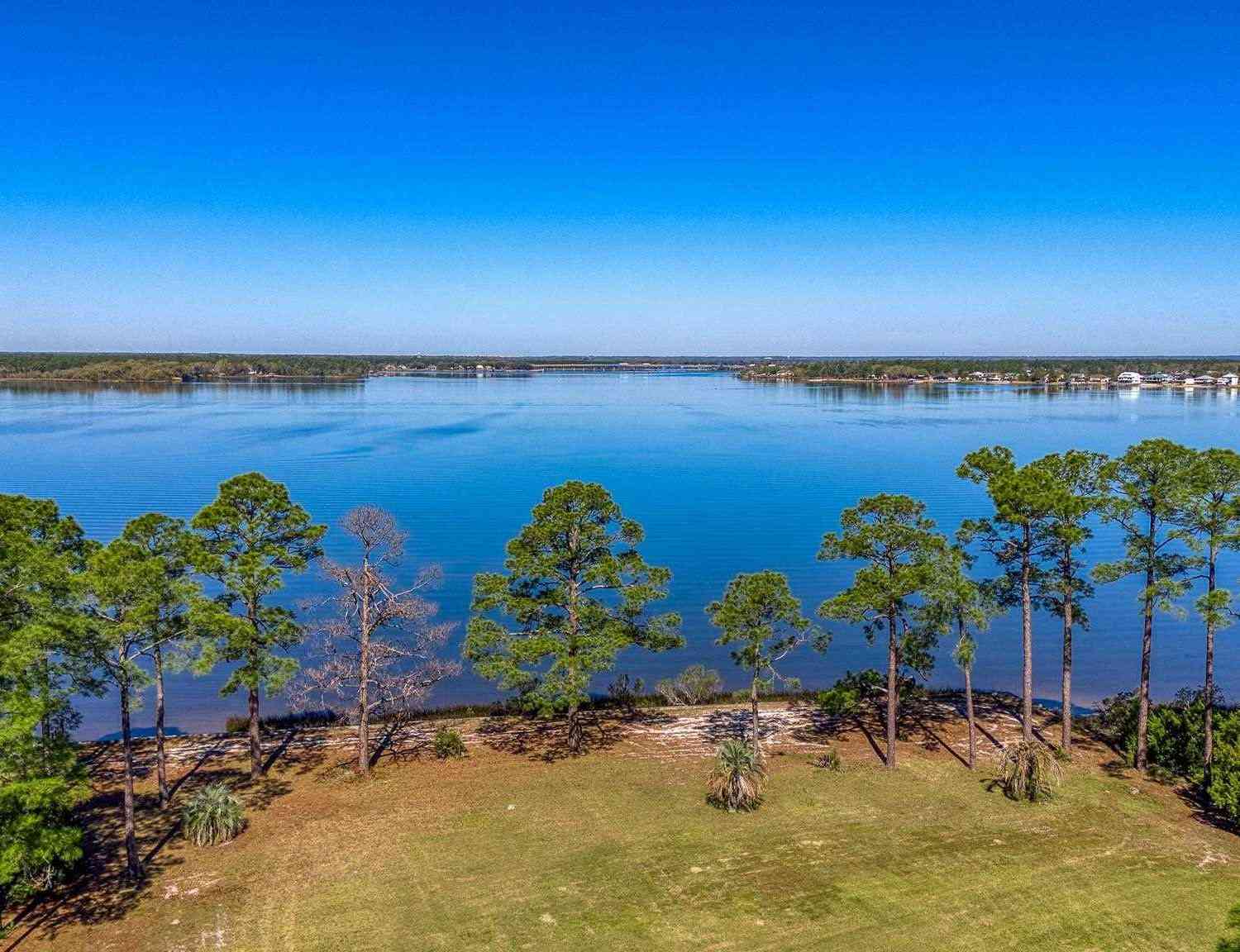 Vacant Land For Sale - 8120 Blackwater Dr<br/> Milton, FL 32583