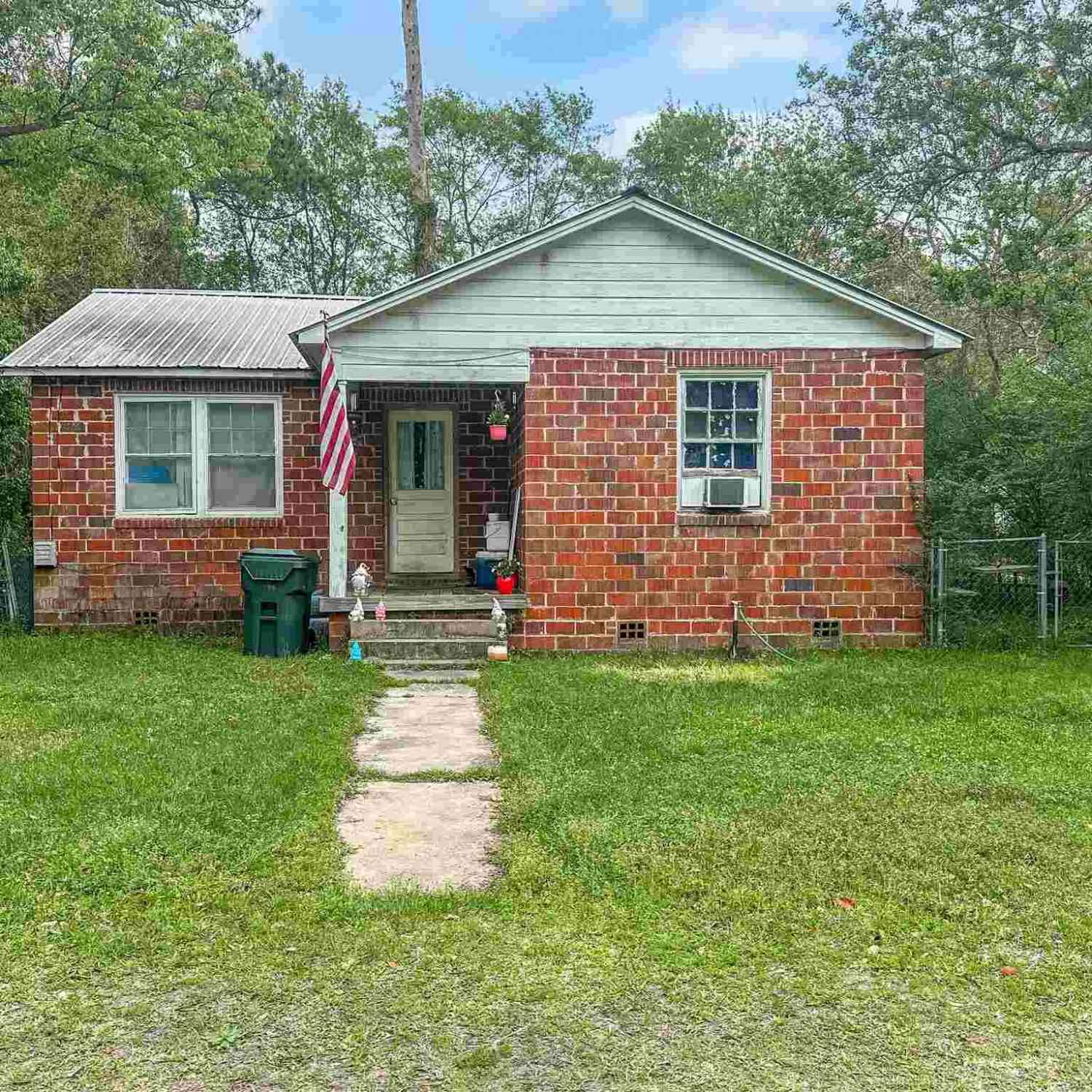 Homes For Rent - 5378 Alabama St<br/> Milton, FL 32570
