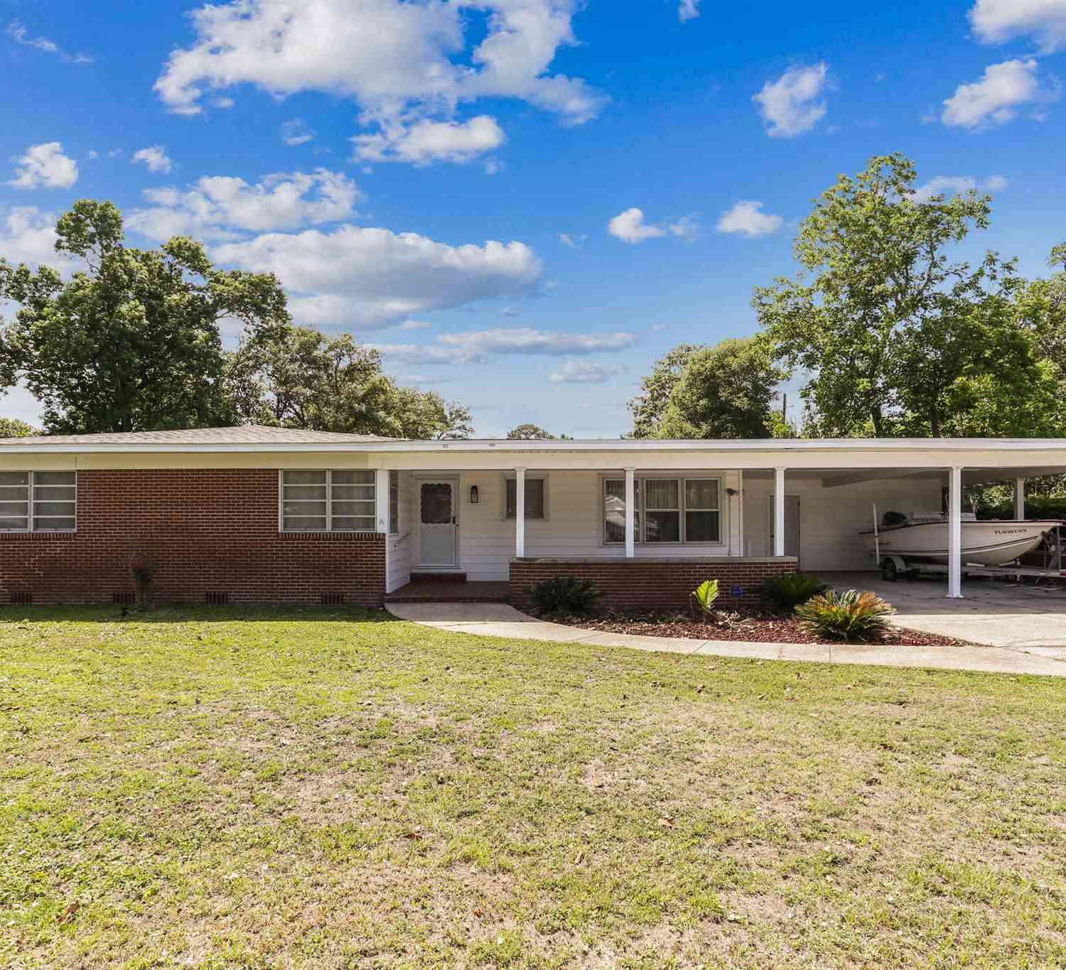 Homes For Sale - 319 Calhoun Ave<br/> Pensacola, FL 32507