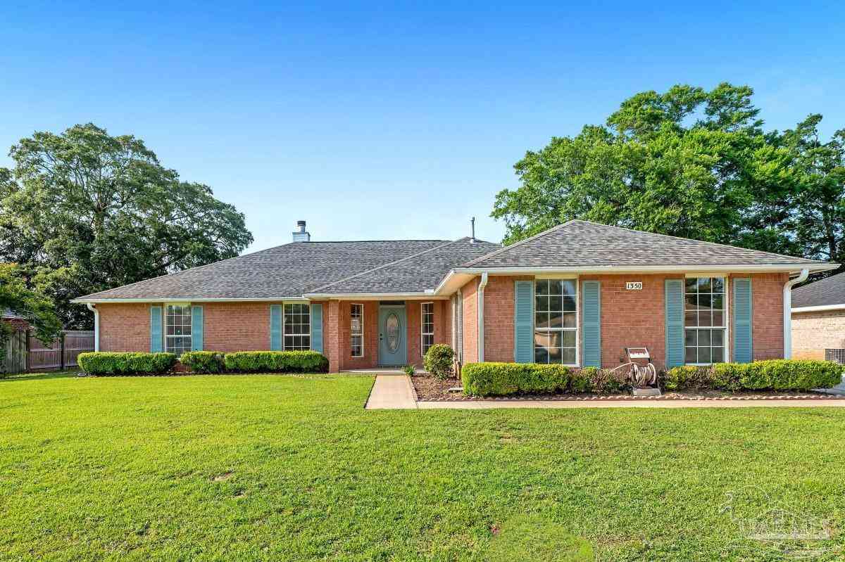 Homes For Sale - 1350 Mazurek Blvd<br/> Pensacola, FL 32514