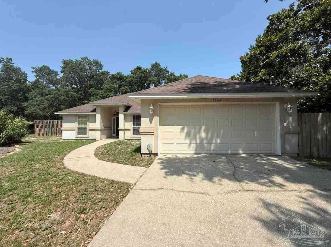 Homes For Sale - 1640 Steven Dr<br/> Gulf Breeze, FL 32563