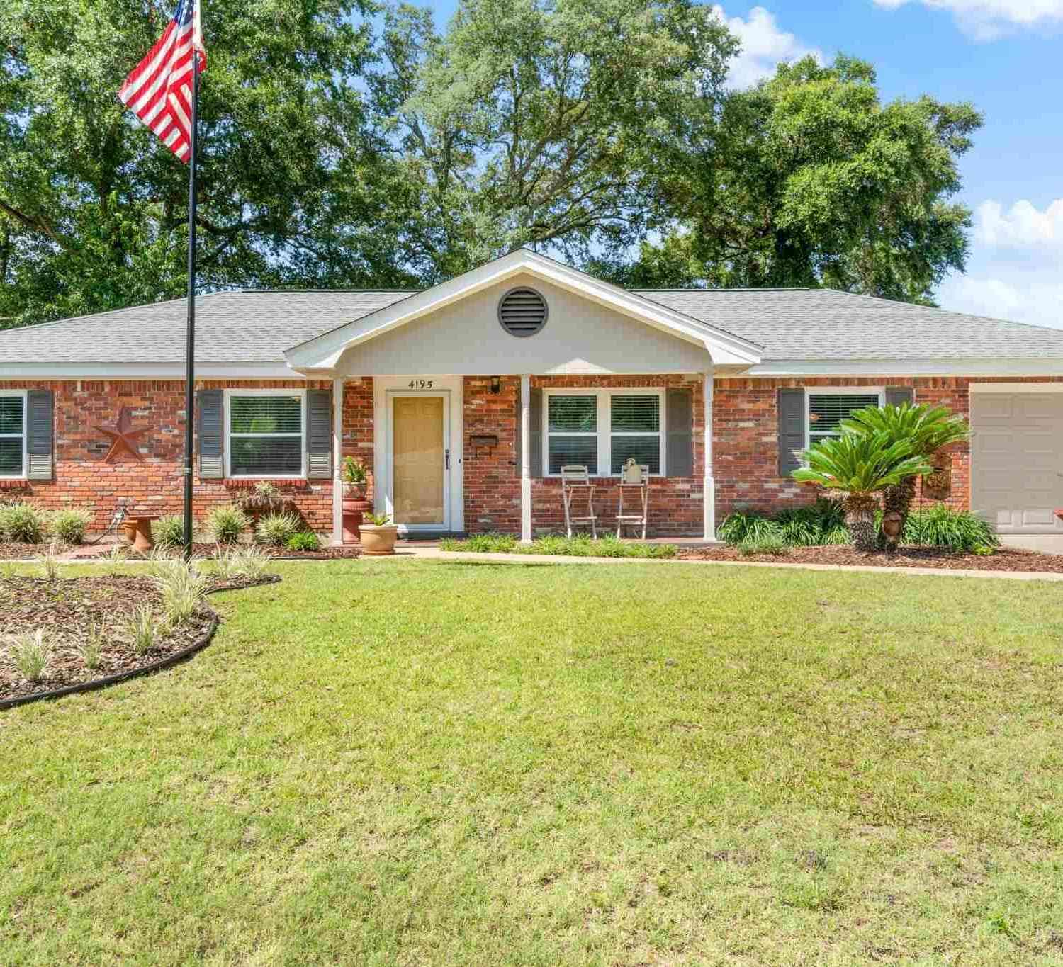 Homes For Sale - 4195 Bonway Dr<br/> Pensacola, FL 32504