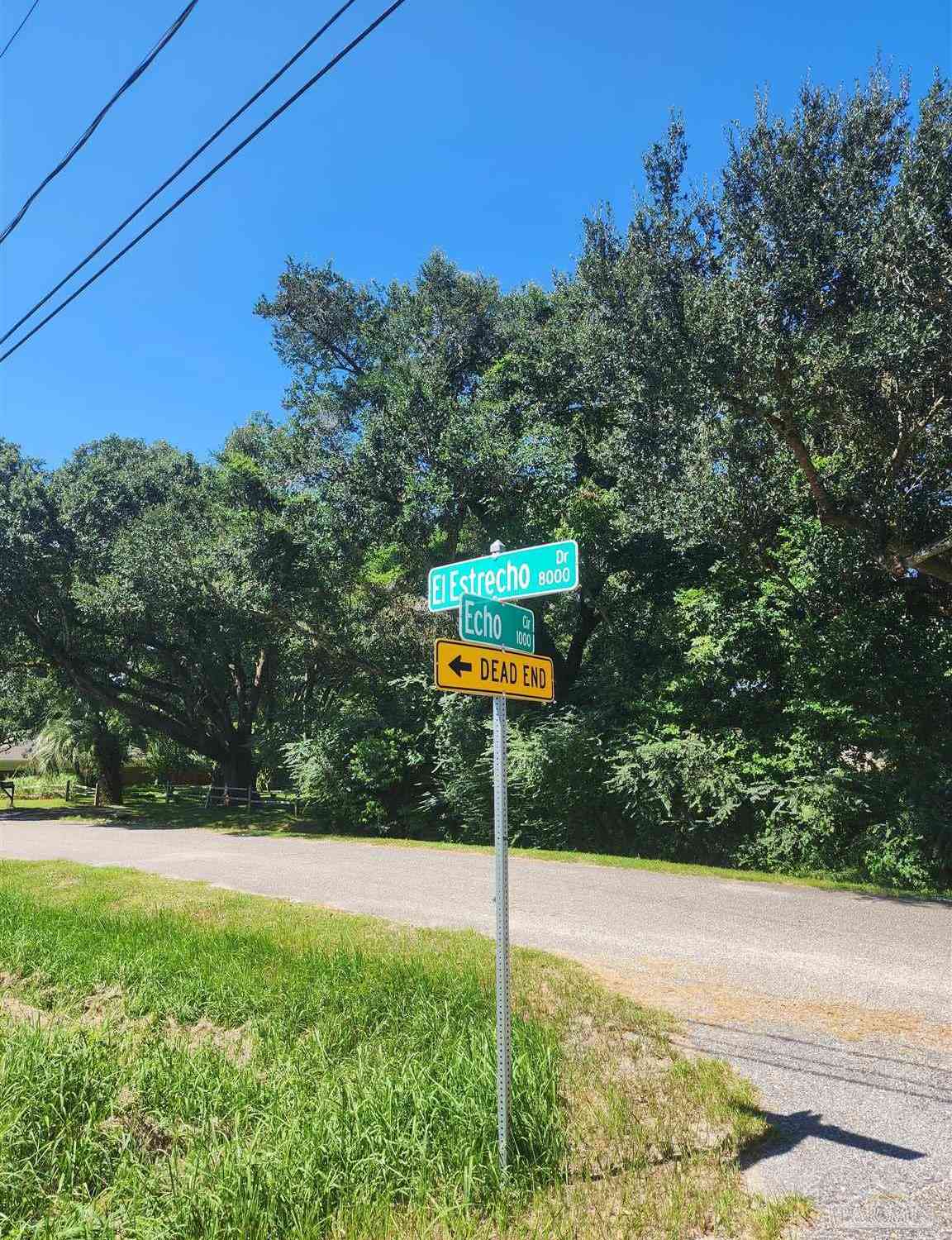 Vacant Land For Sale - 1013 Echo Cir<br/> Pensacola, FL 32514