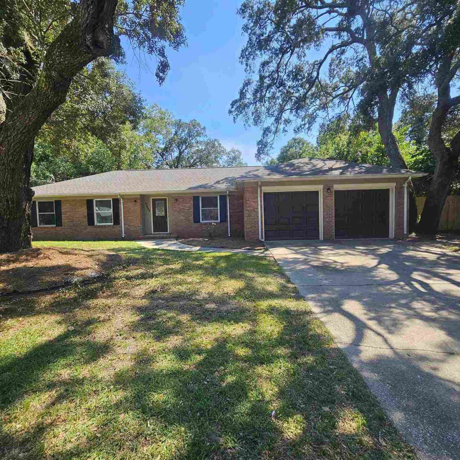Homes For Sale - 7993 Templeton Rd<br/> Pensacola, FL 32506