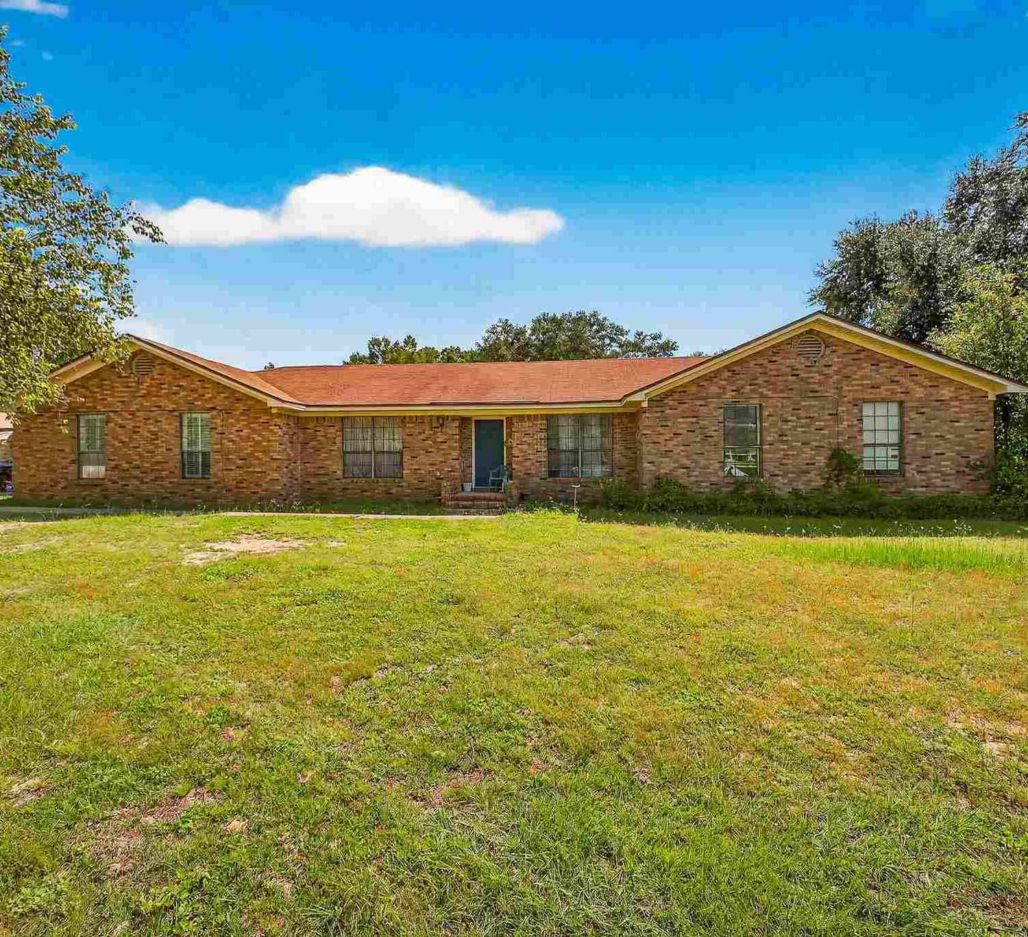 Homes For Sale - 4608 B Lowery Rd<br/> Milton, FL 32583
