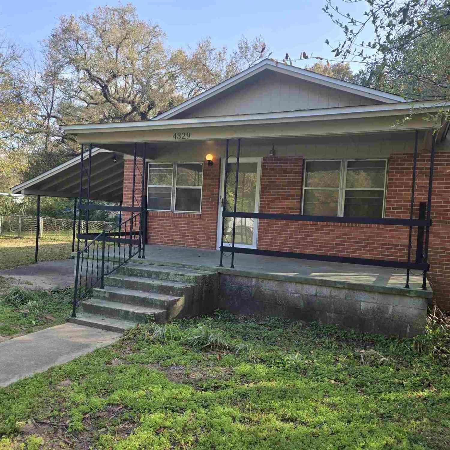 Homes For Rent - 4329 Martha St<br/> Pensacola, FL 32506
