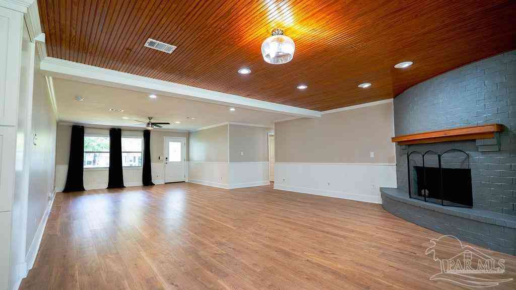 Homes For Sale - 1202 Watson Ave<br/> Pensacola, FL 32503