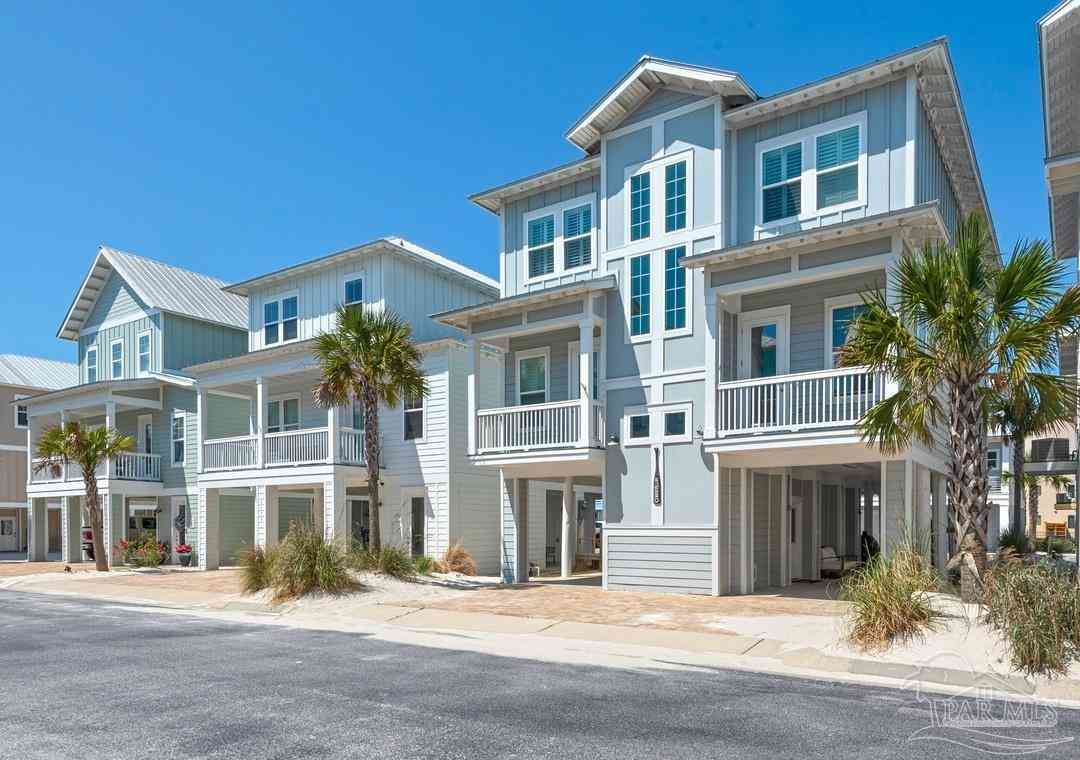 Homes For Sale - 1477 Seaside Cir<br/> Navarre Beach, FL 32566