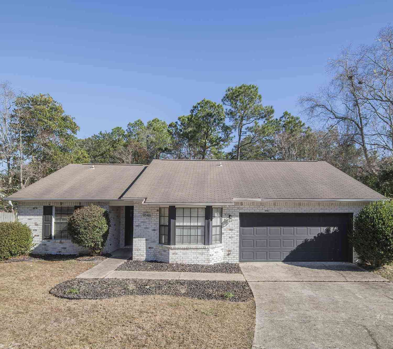 Homes For Sale - 9146 Stillbridge Ln<br/> Pensacola, FL 32514